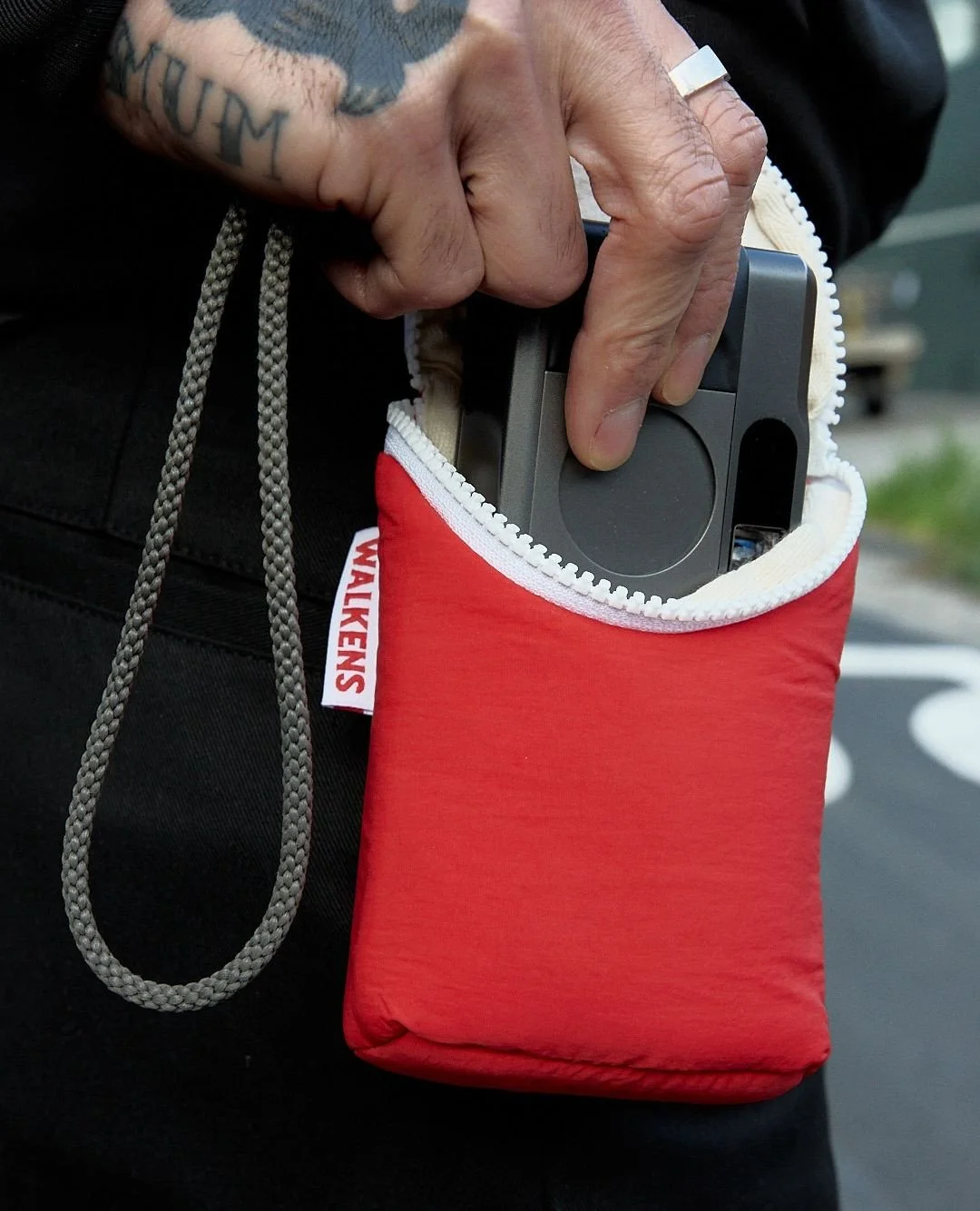 For the film lovers who like their gear to look as good as the photos. 📸⁠
⁠
We worked with @walkensfilm to produce a new point-and-shoot camera pouch and custom paracord camera straps, adding a couple more pieces to their growing world of WALKENS Go