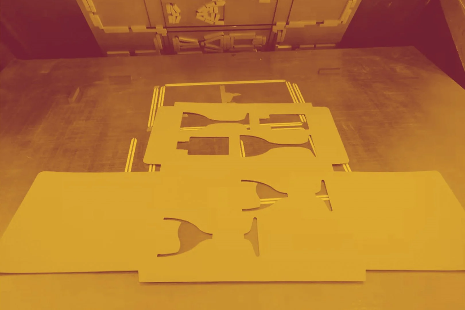 Decorative cut-out die cutting template for packaging