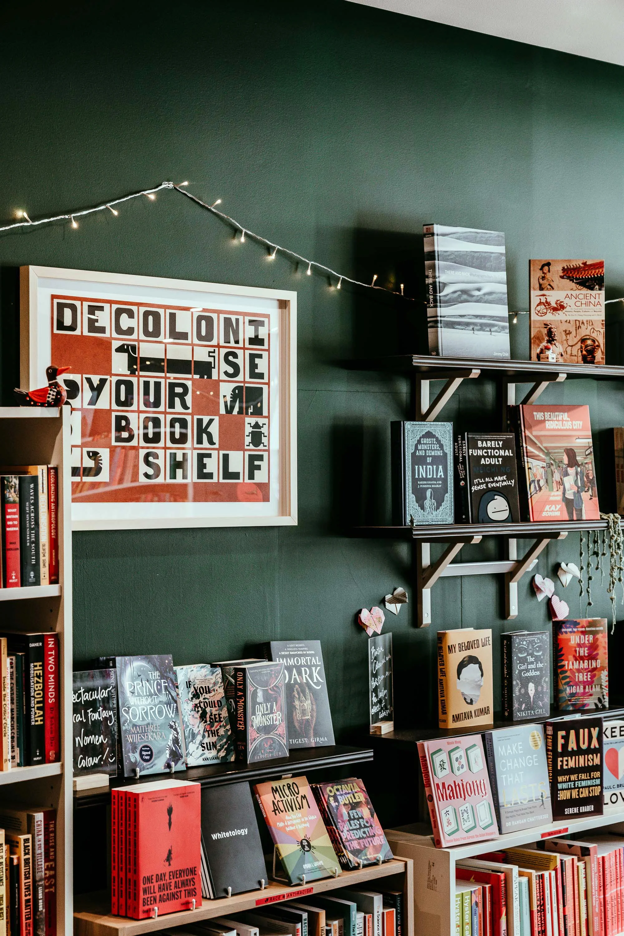 Amplify Bookstore_North Melbourne_04317-1.jpg