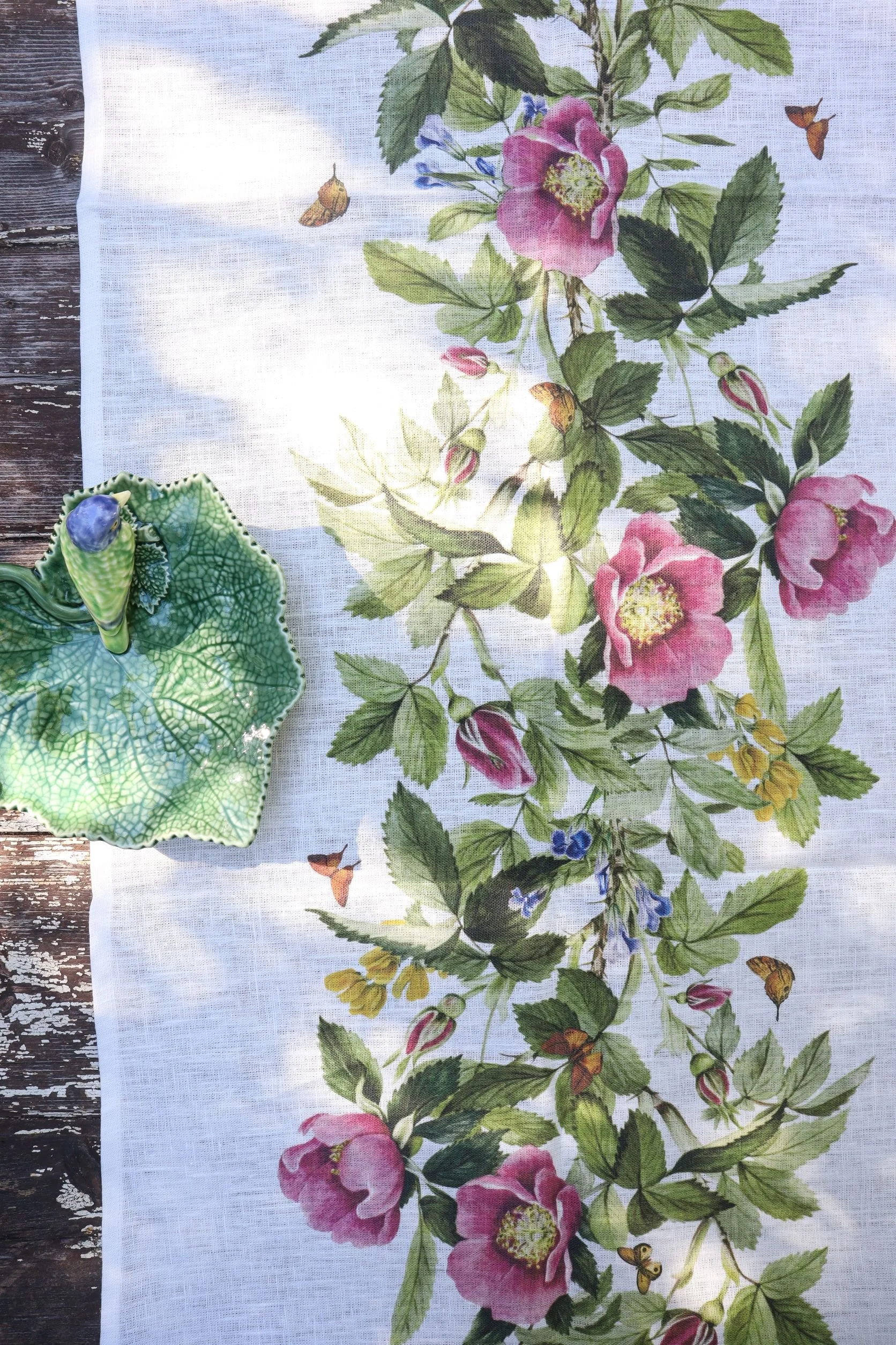 French Country Alsace Tea Light Houses Chapel Olive Green YA0046