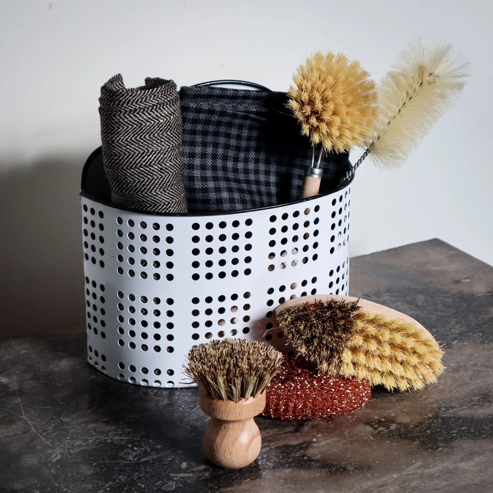 White Metal Utensil holders — eCasa Daylesford