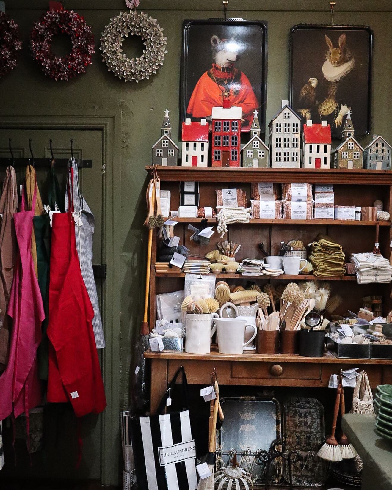 Corners of the store &hellip;.
~~~~~~~~~~~~~~~~~~
📷 @alarsen_visuals 
#corners #store #merchandising #interiors #home #style @ecasadaylesford