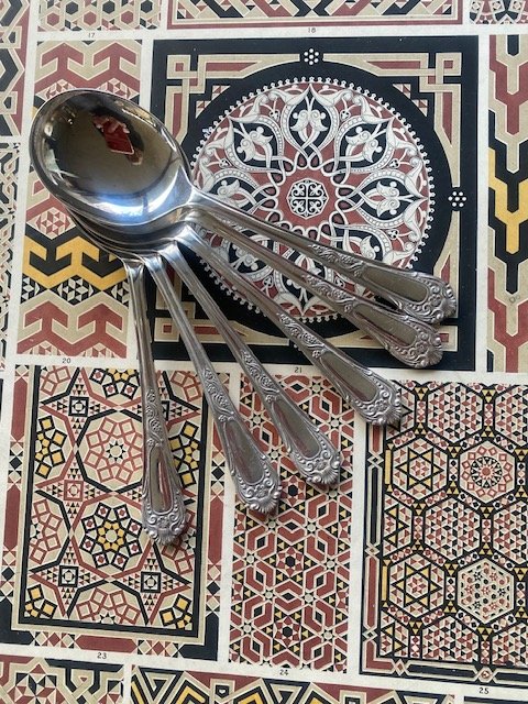 Vintage Set 6 Silver Plate Soup Spoons
