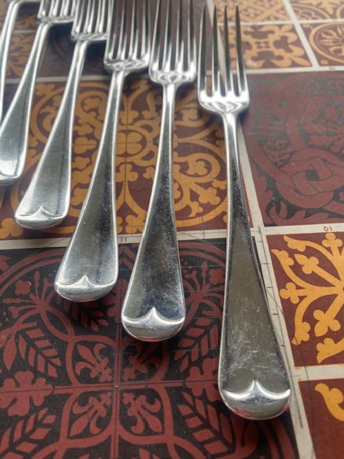 DinnForks2.jpg