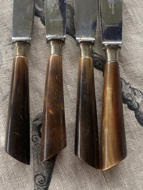 HornHandledKnives1.jpg