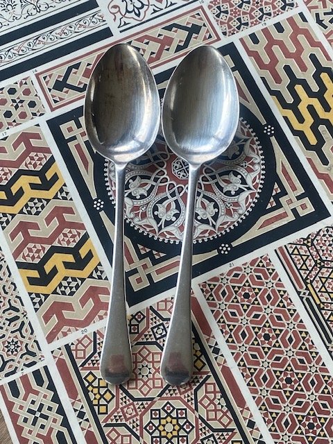 PairLgeTablespnsB1.jpg