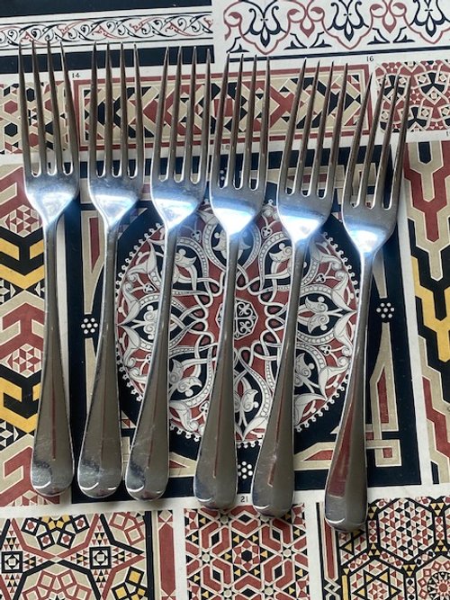 Set6DessertForks1.jpg