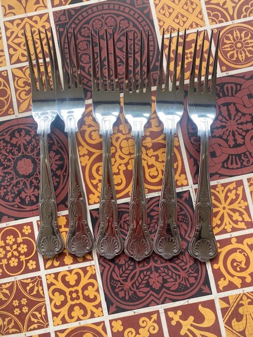 DinnerForksKP1.jpg