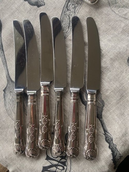 KnivesKPA1.jpg
