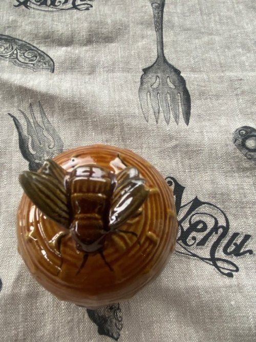 HoneyPot2.jpg