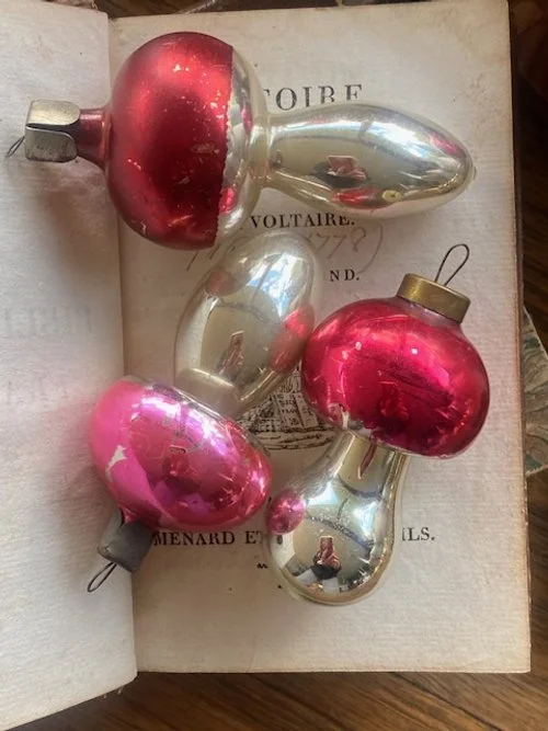 Grp5SmlRedPinkMedRed.jpg