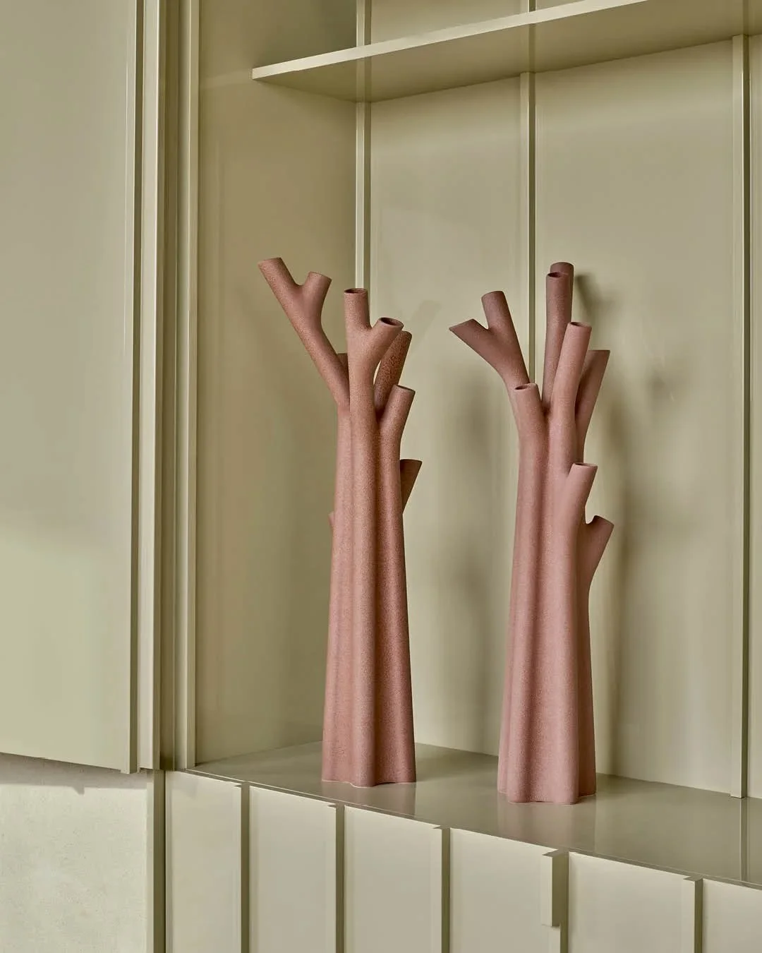 Urban Nature

Placed like sculptures on rough paving, Roseau Vase by No&eacute; Duchaufour‑Lawrance exudes serene presence. Its earthenware form, rendered in muted earth-tones with a textured matte finish, brings nature indoors with effortless elegan