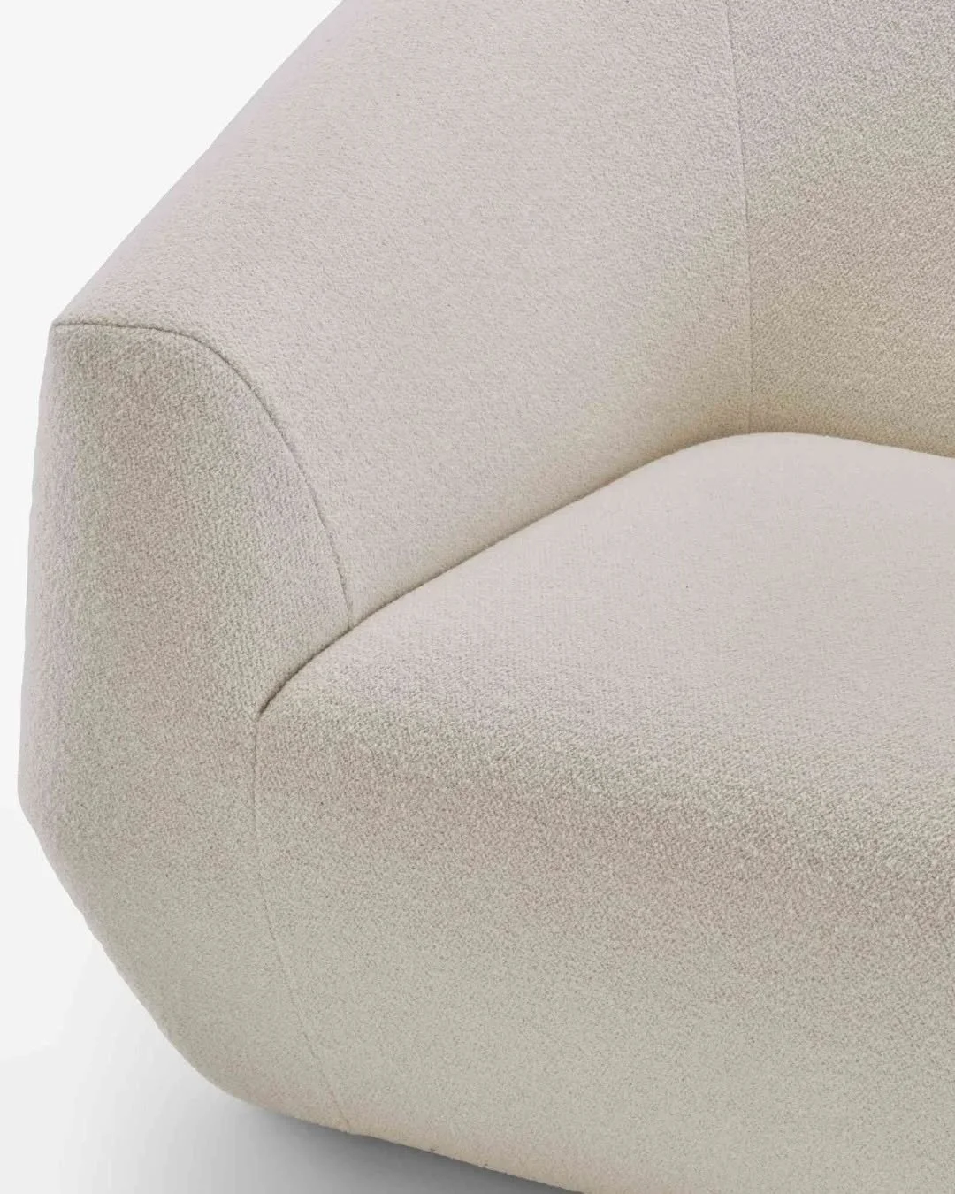 Uncover is defined by structure and softness in equal measure. Its geometric lines create a sculptural form, while the all-foam design lends it an organic ease - anchoring the living room with quiet confidence.

#Sofa #Design #LivingRoom