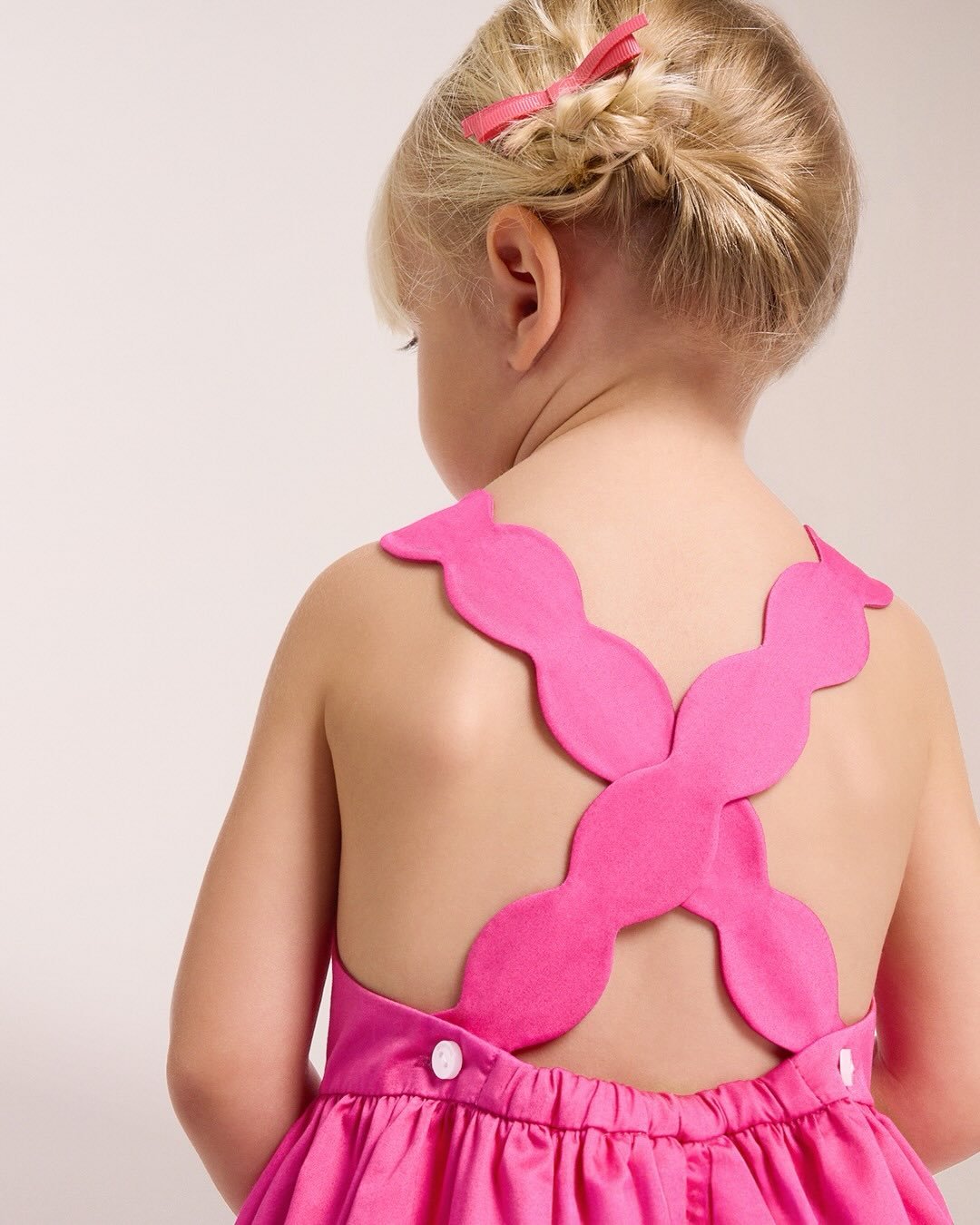 Scallops, bows, floral prints, and garden-inspired hues&mdash;every piece in our ceremony collection evokes the elegance and whimsy of a French childhood.​

Explore our new arrivals in stores and online.

#JacadiParis #frenchdesign #detailing