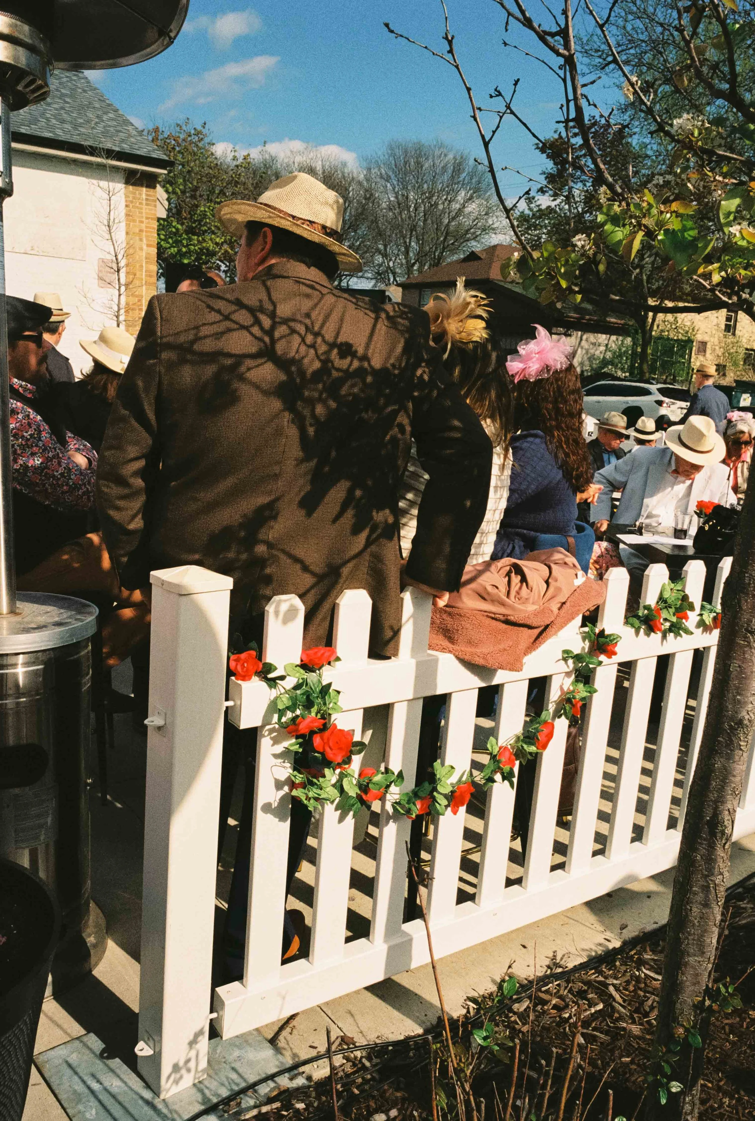 kentucky-derby-outfits-on-film-22.jpg
