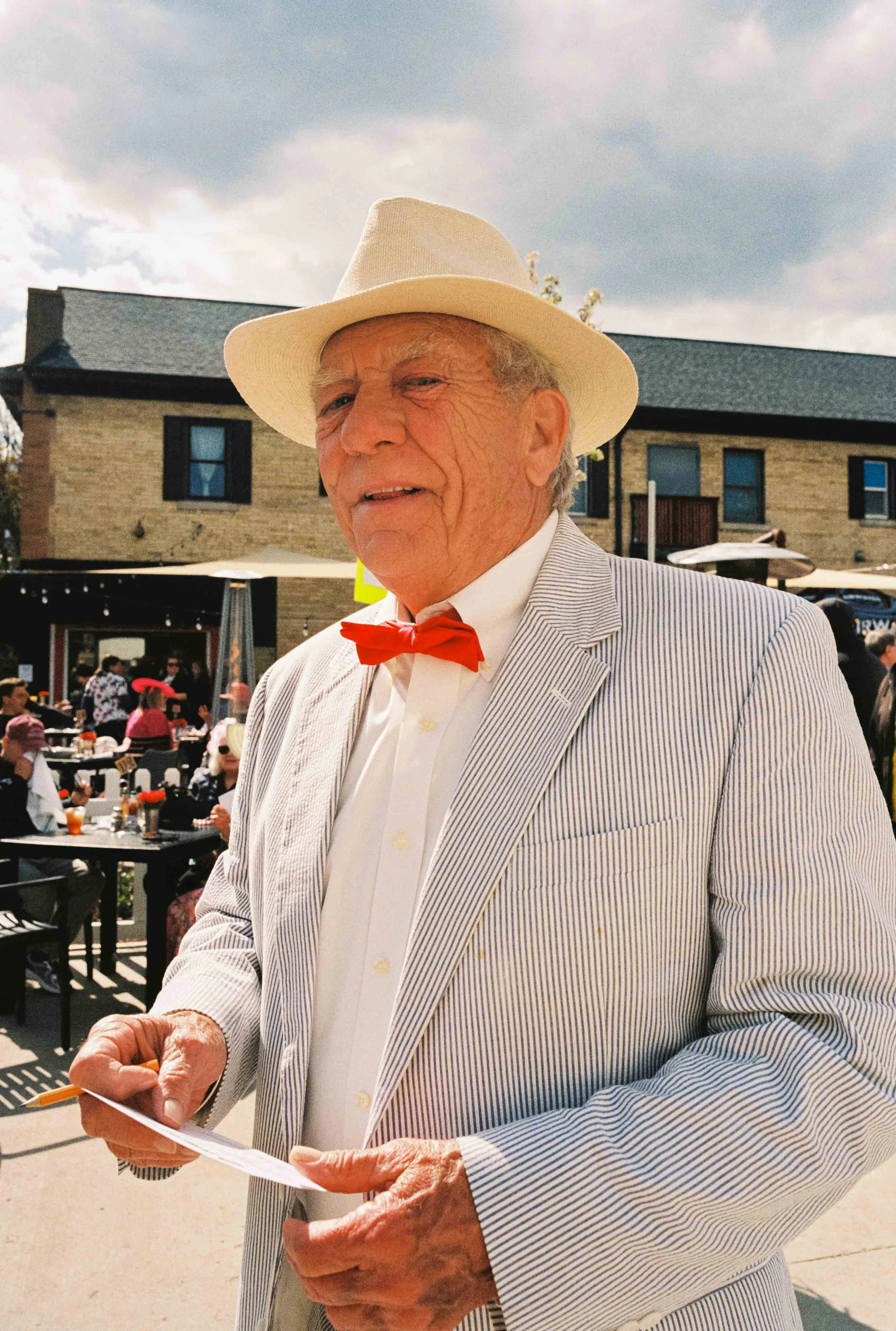kentucky-derby-outfits-on-film-70.jpg
