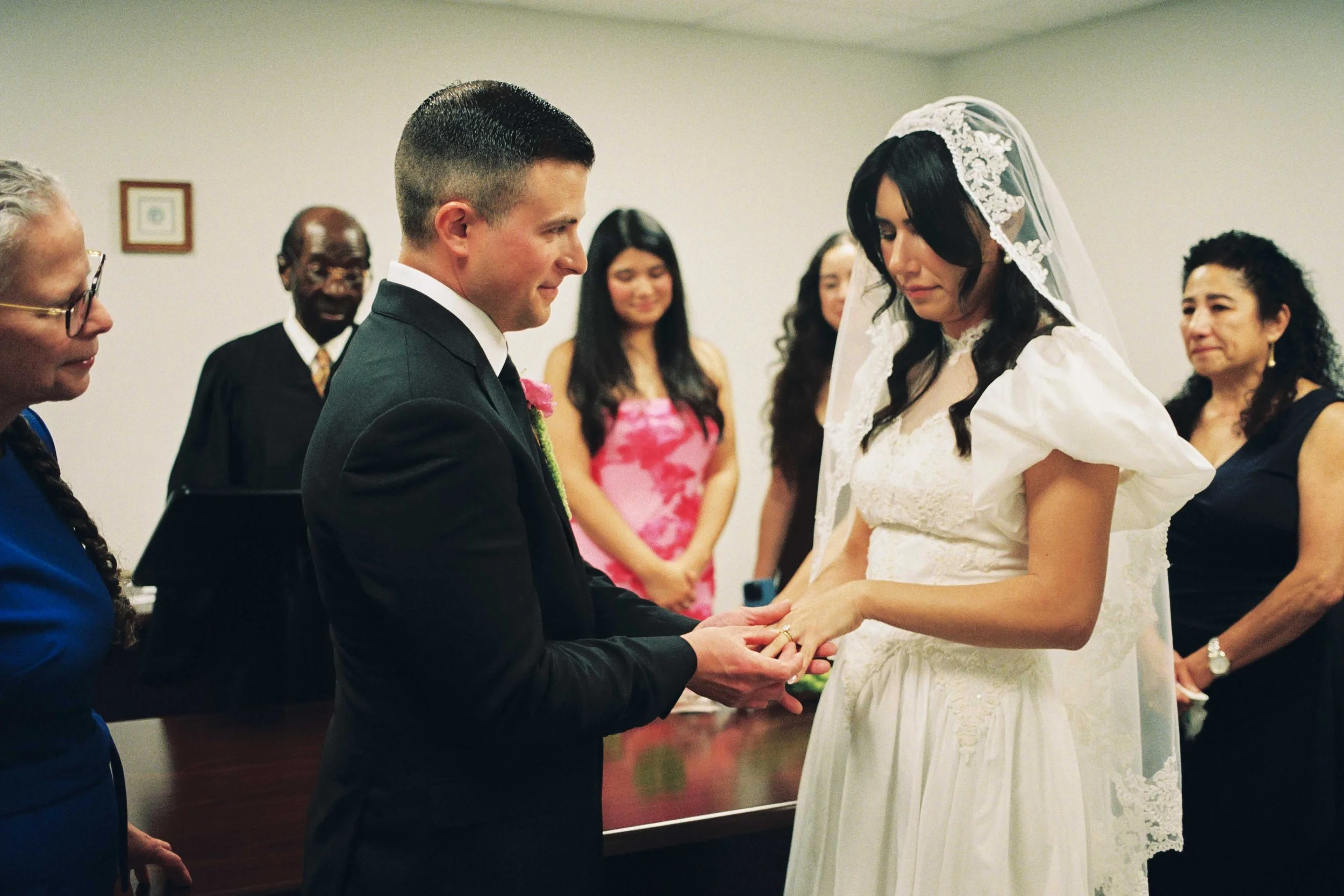 Chicago-city-hall-elopement-28.jpg