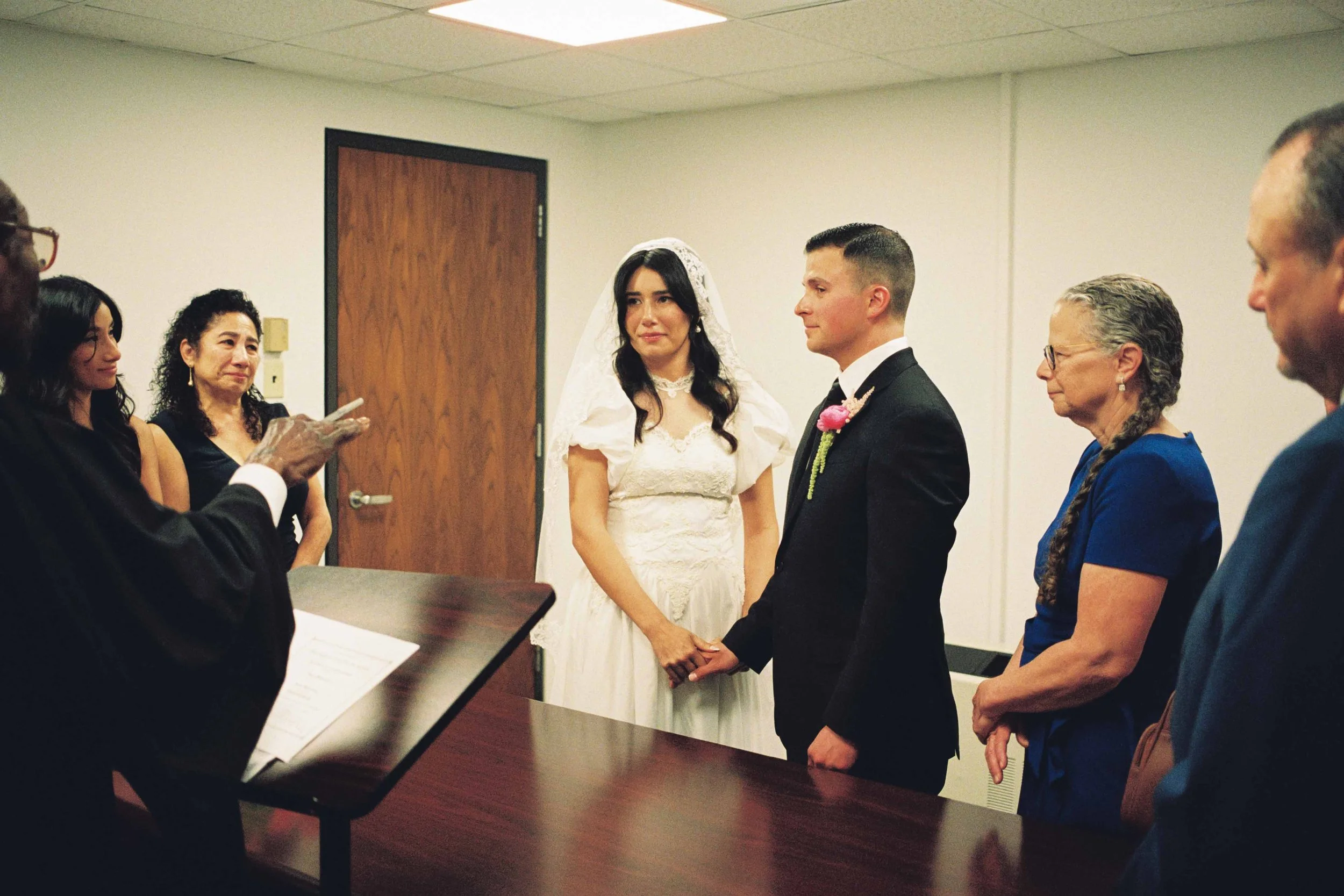 Chicago-city-hall-elopement-29.jpg