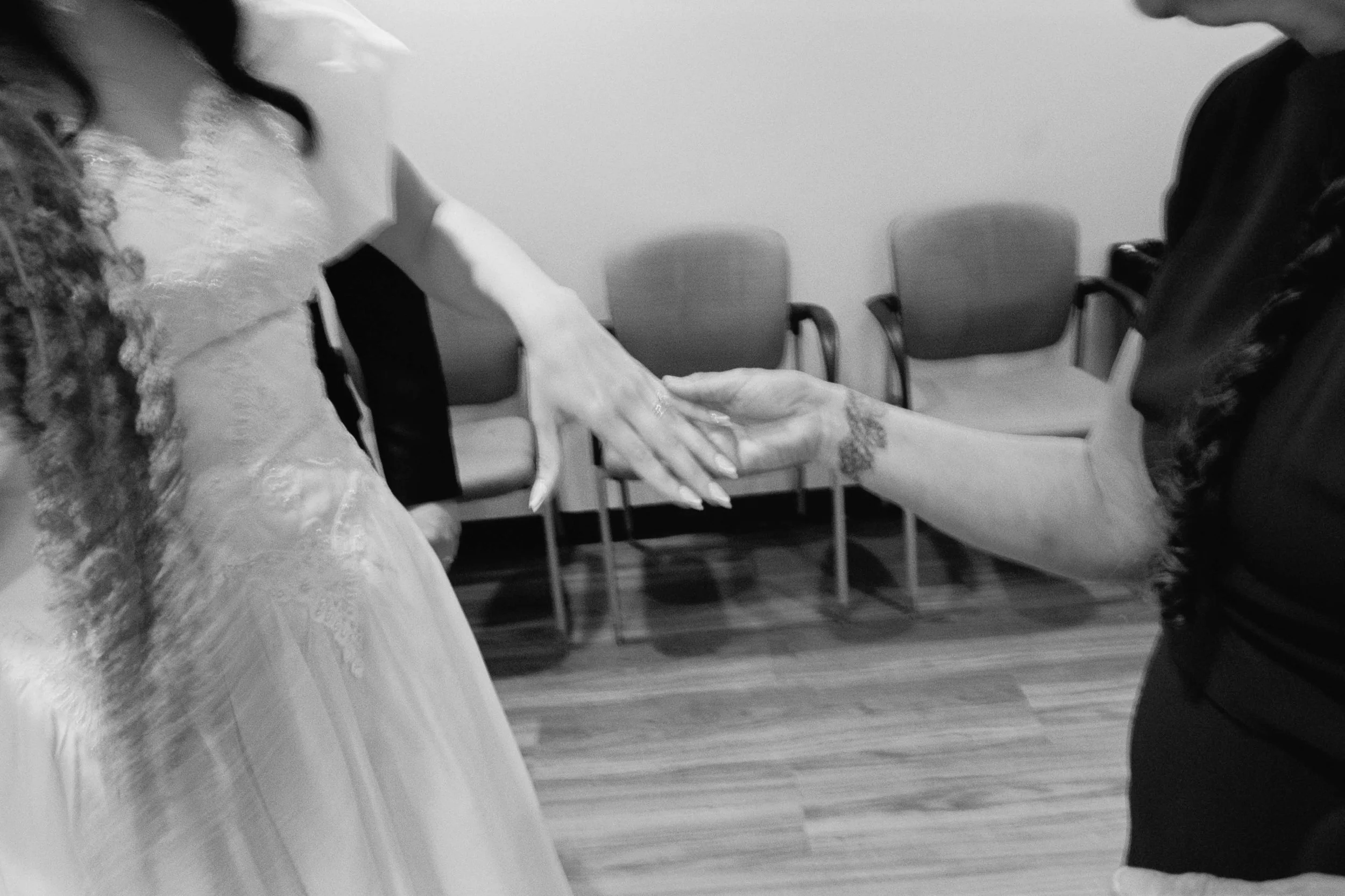 Chicago-city-hall-elopement-35.jpg