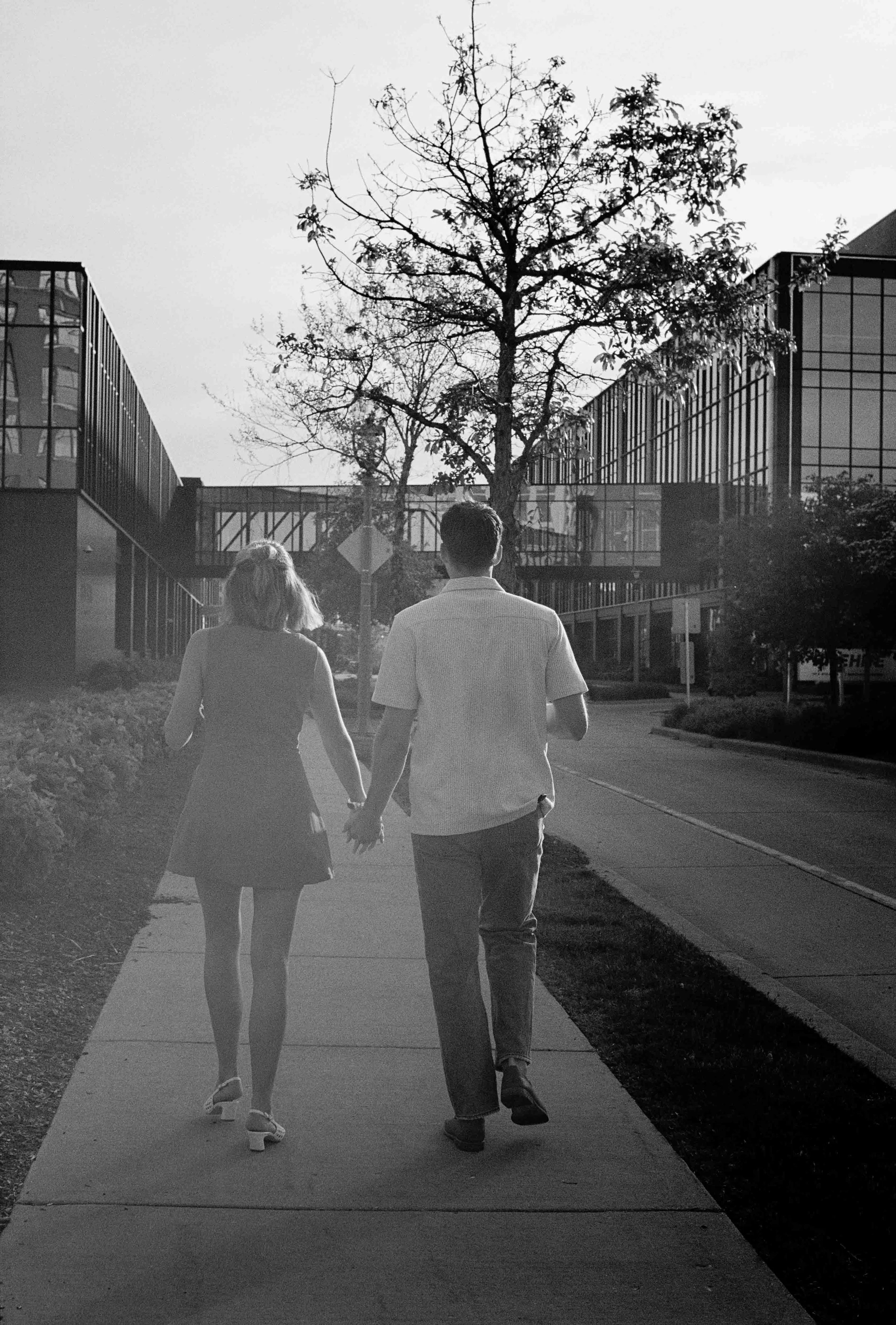 milwaukee-engagement-photoshoot-17.jpg