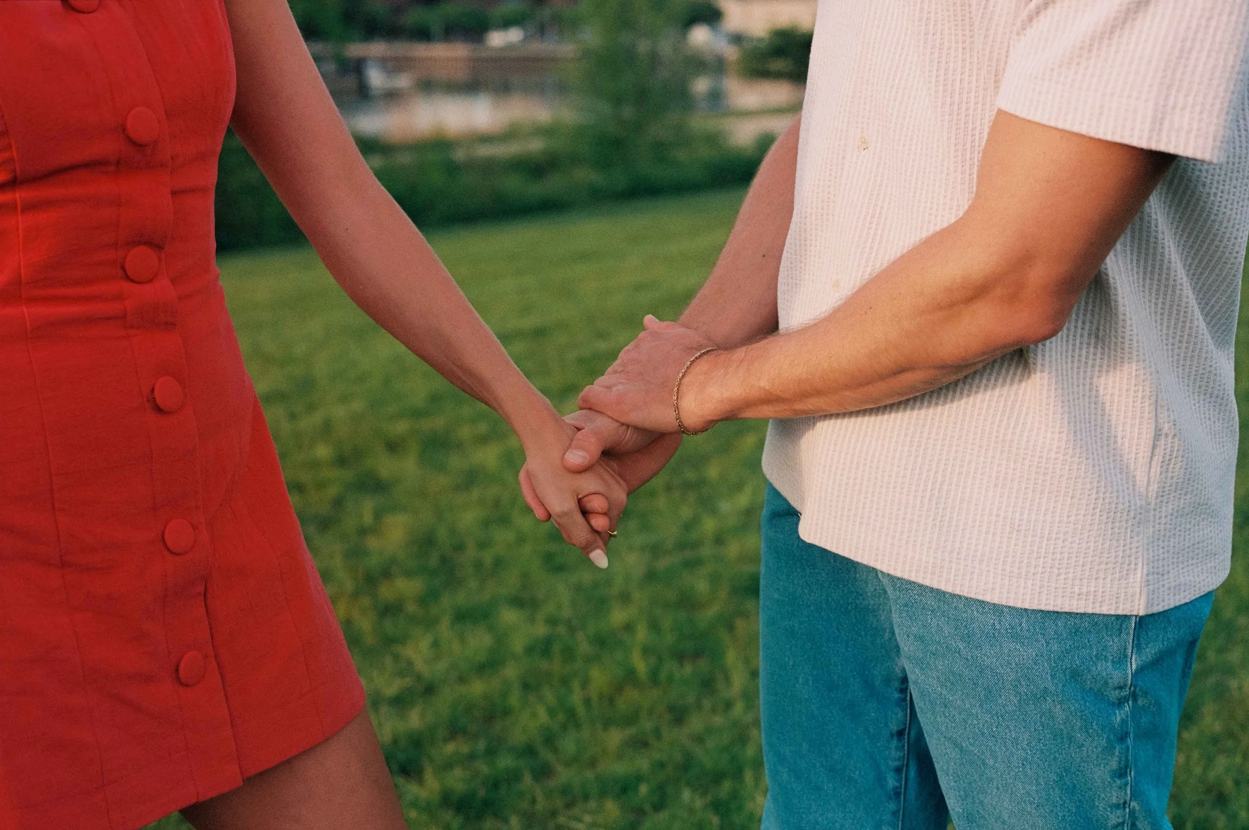milwaukee-engagement-photoshoot-20.jpg