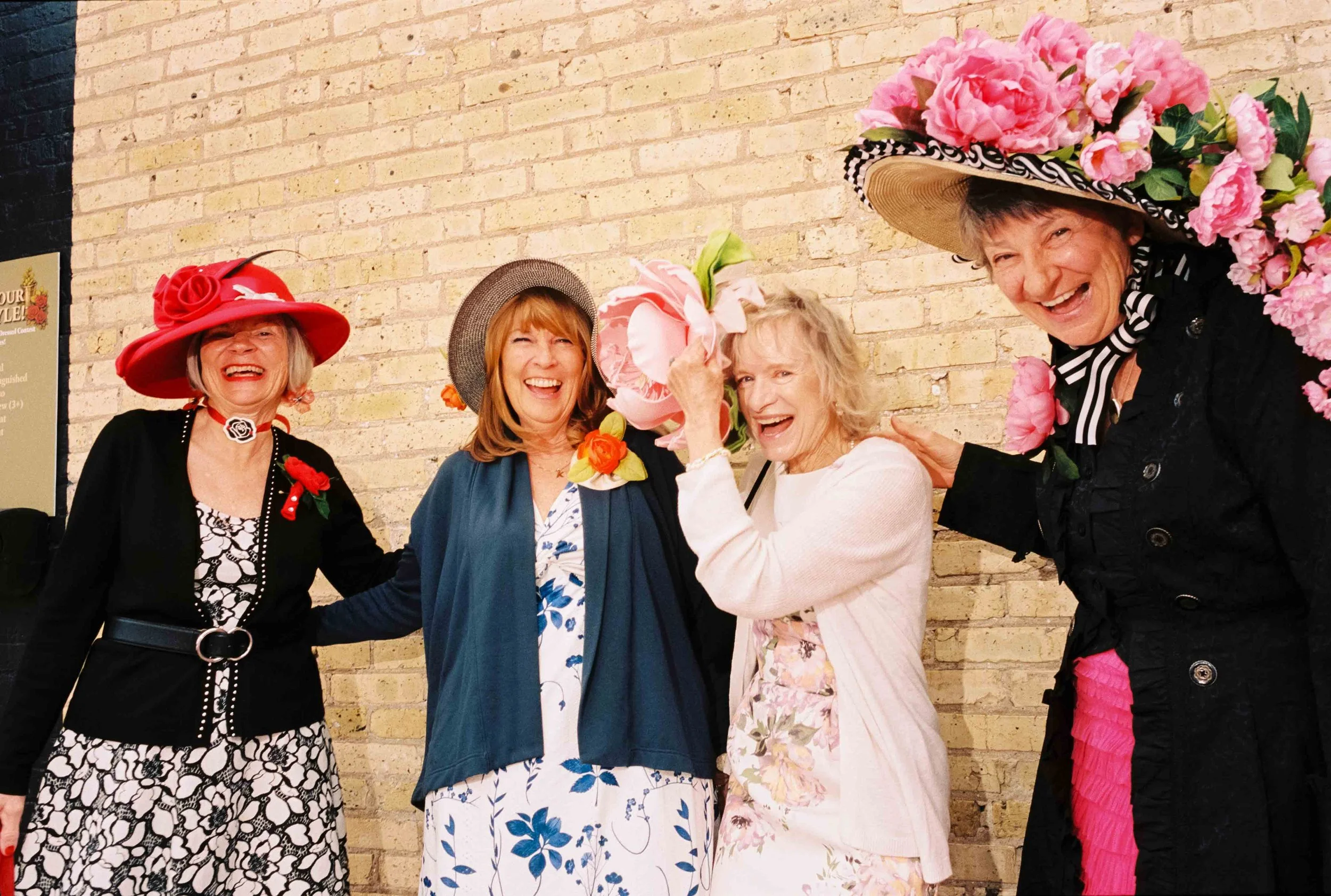 4 women smiling at the camera on Kentucky Derby Day
