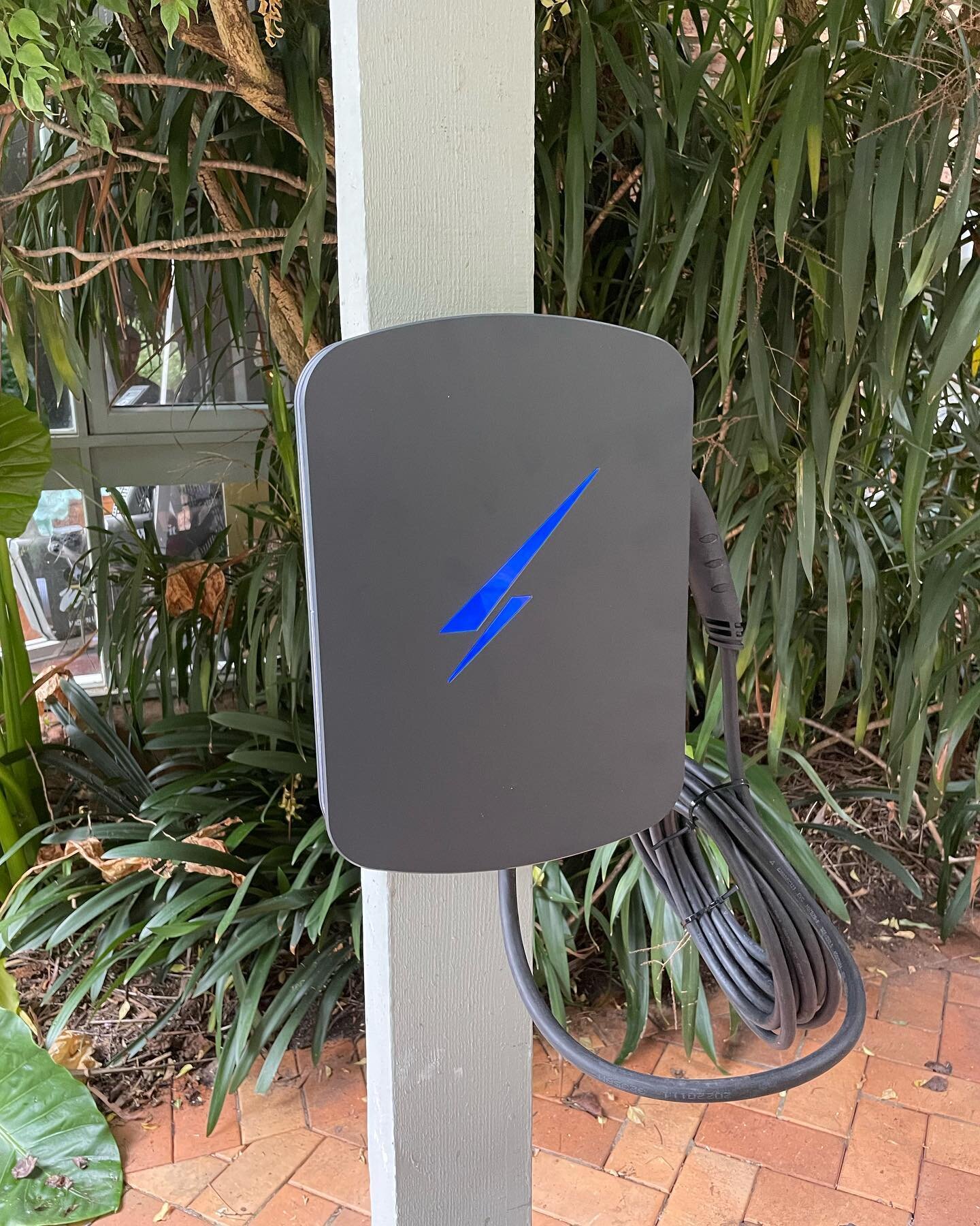 Electric car charger installed for our eltham clients 
.

.

.

.
#evcar #electriccar #carcharger #hypervolt #electrician #melbourneelectrician #localelectrician