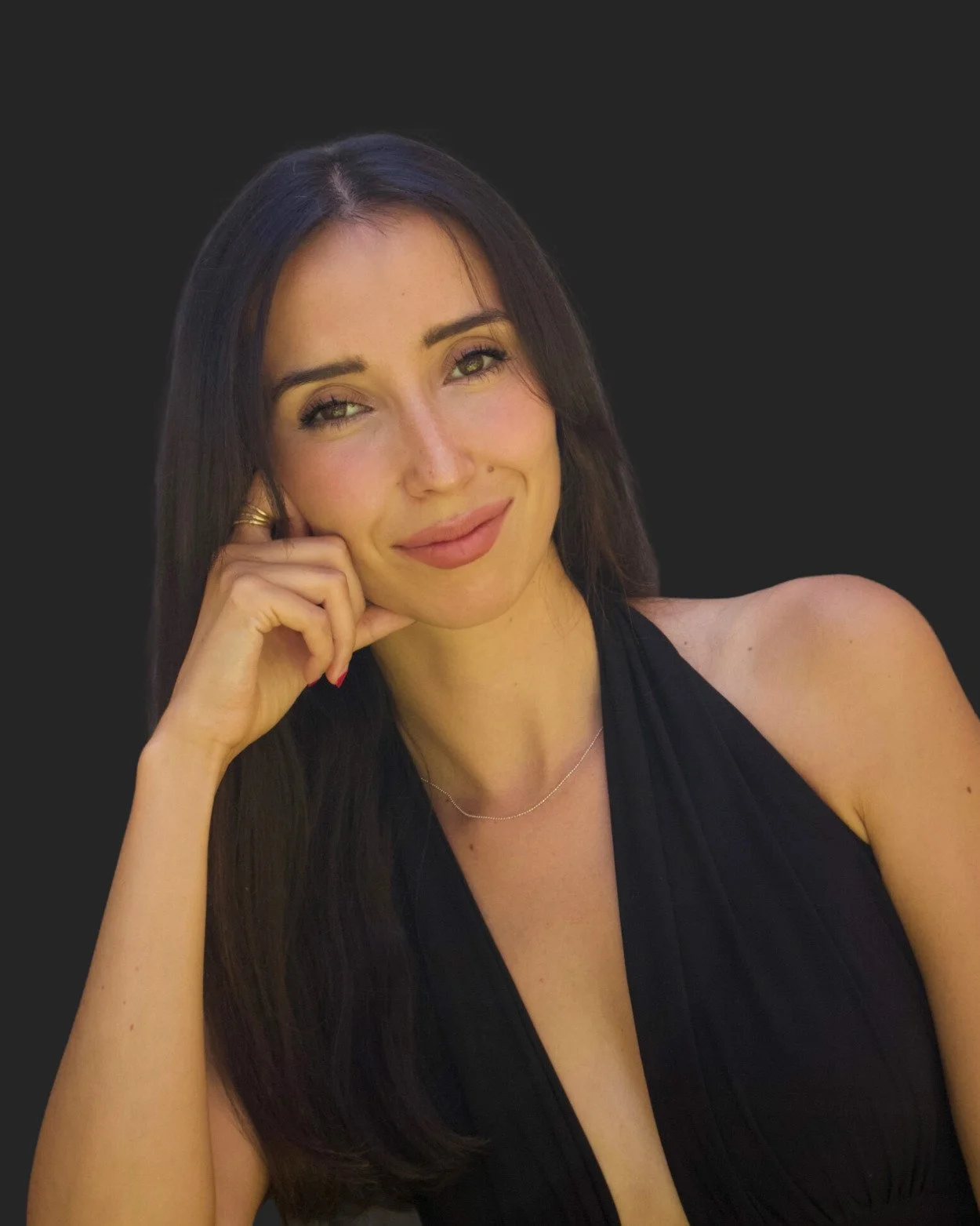 Red Capsule Chain N Letter Logo(2)(1).jpg