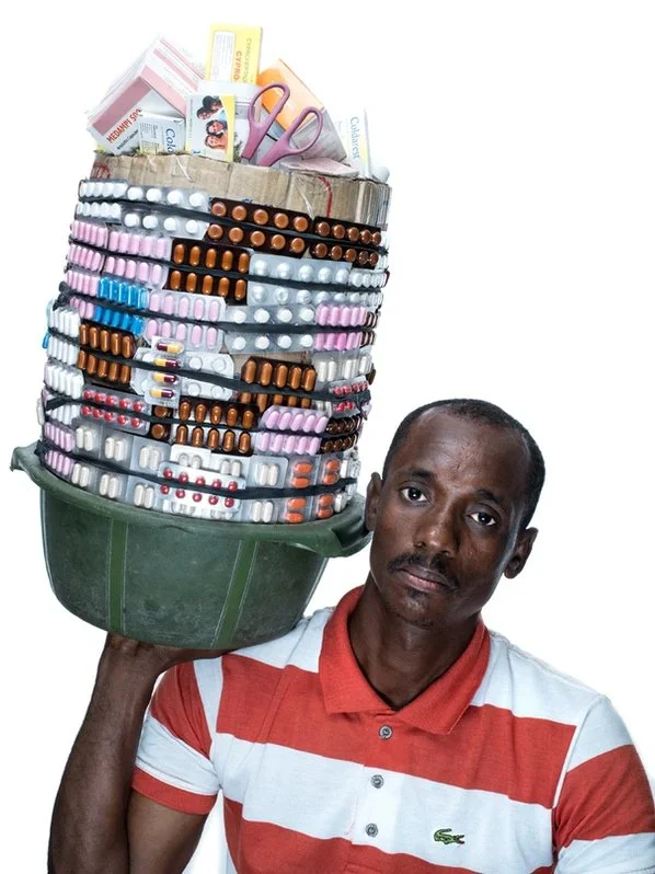 Paolo Woods - Happy pills