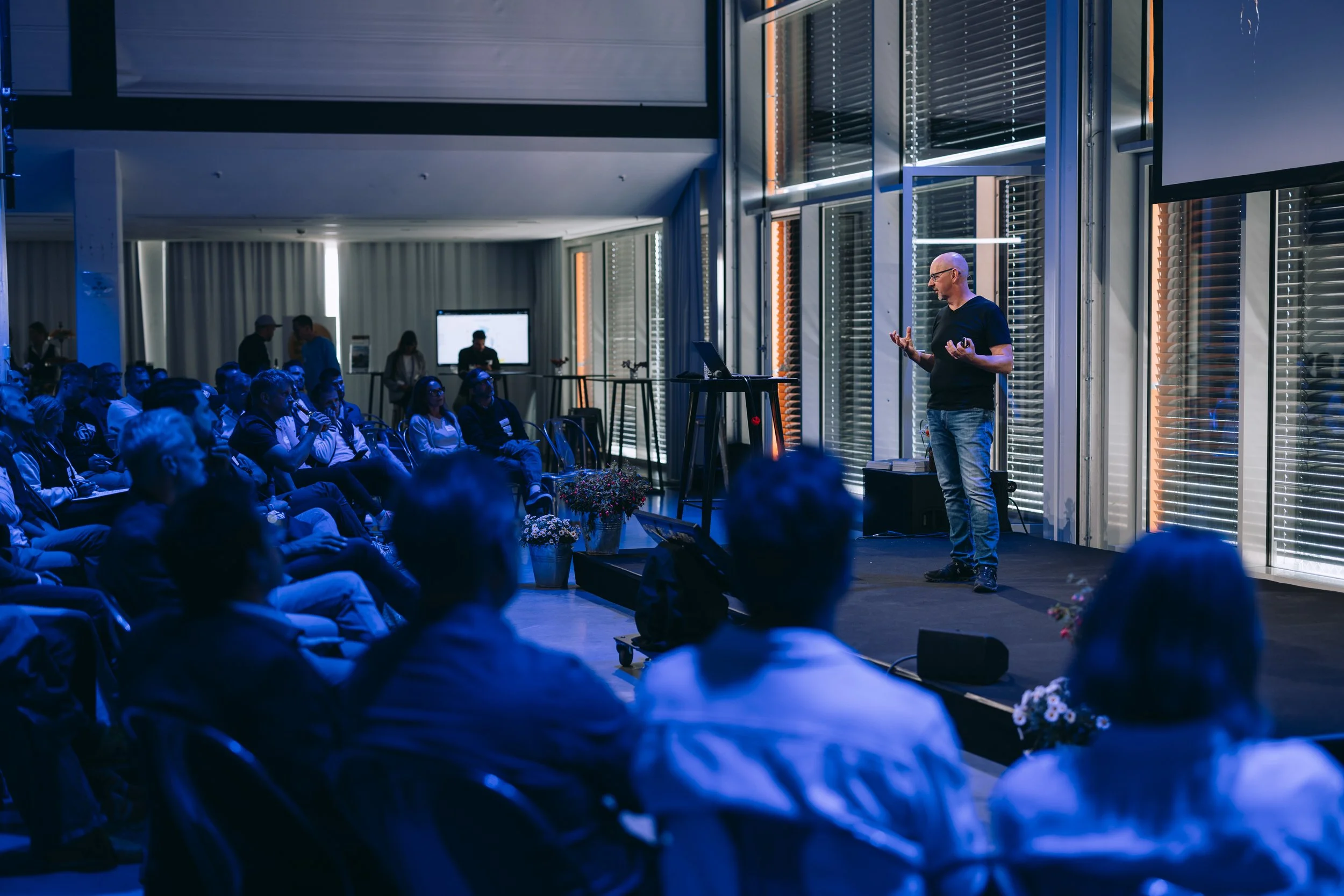 Connect 17.jpg