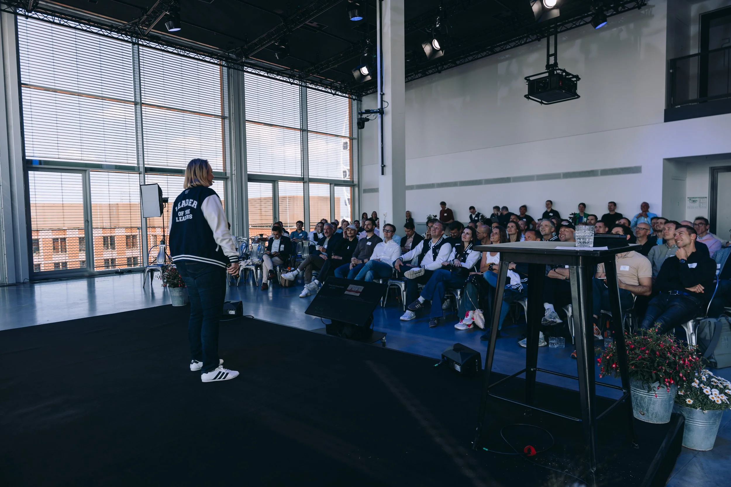 Connect 19.jpg
