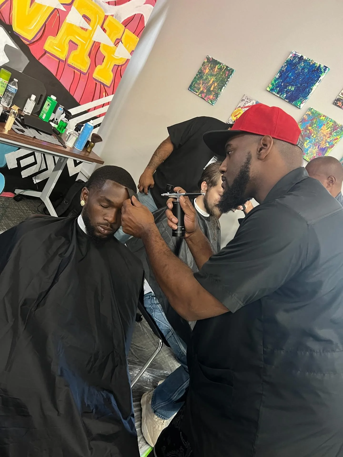 Huge thank you to @jbshairdesign_barbercollege for making Fade It Forward a wild success! The event last week featured 10 barbers who generously donated their time and skills to provide 45 people with free haircuts. Far from a small gesture, a fresh 