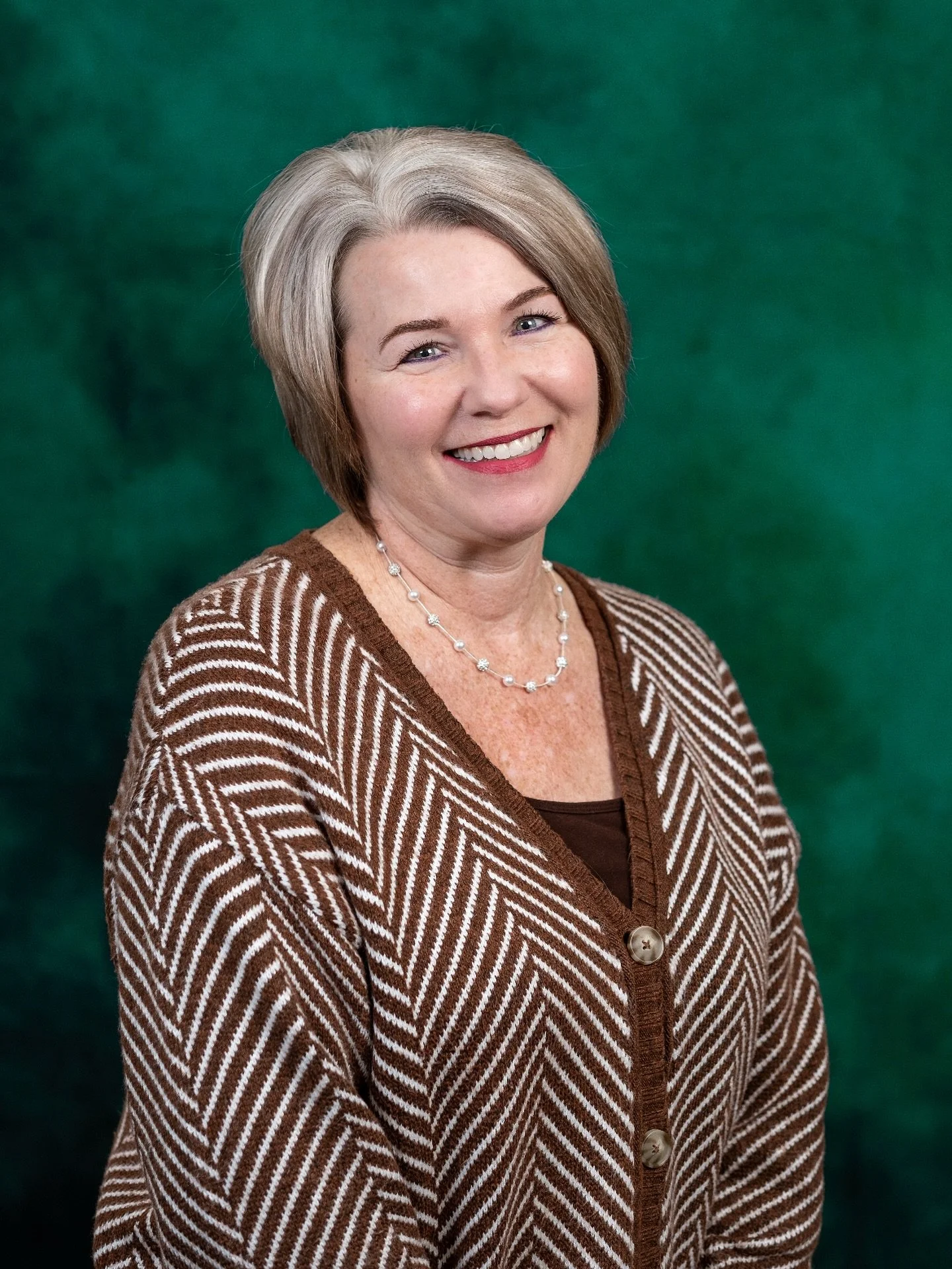 This month&rsquo;s Hub Highlight is Julie, our generous and meticulous Director of Finance! Julie oversees DHub&rsquo;s financial management, including accounting, budgeting, and other duties that keep us financially healthy and compliant. 💸

She ha