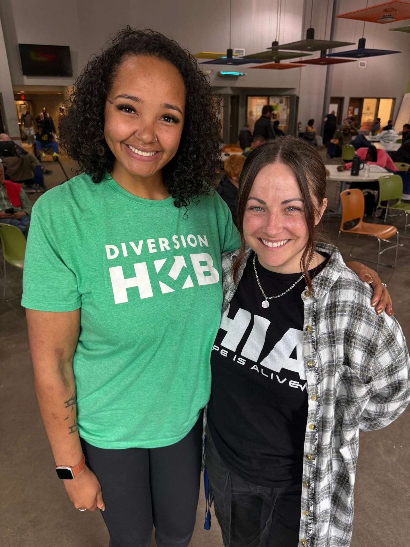 This month, we're sharing stories from people who are breaking the cycle. First up: meet Lauren 👋 💚 

Before coming to Diversion Hub, Lauren spent 18 years trapped in the cycle of  addiction and facing criminal charges. Once she got involved with D