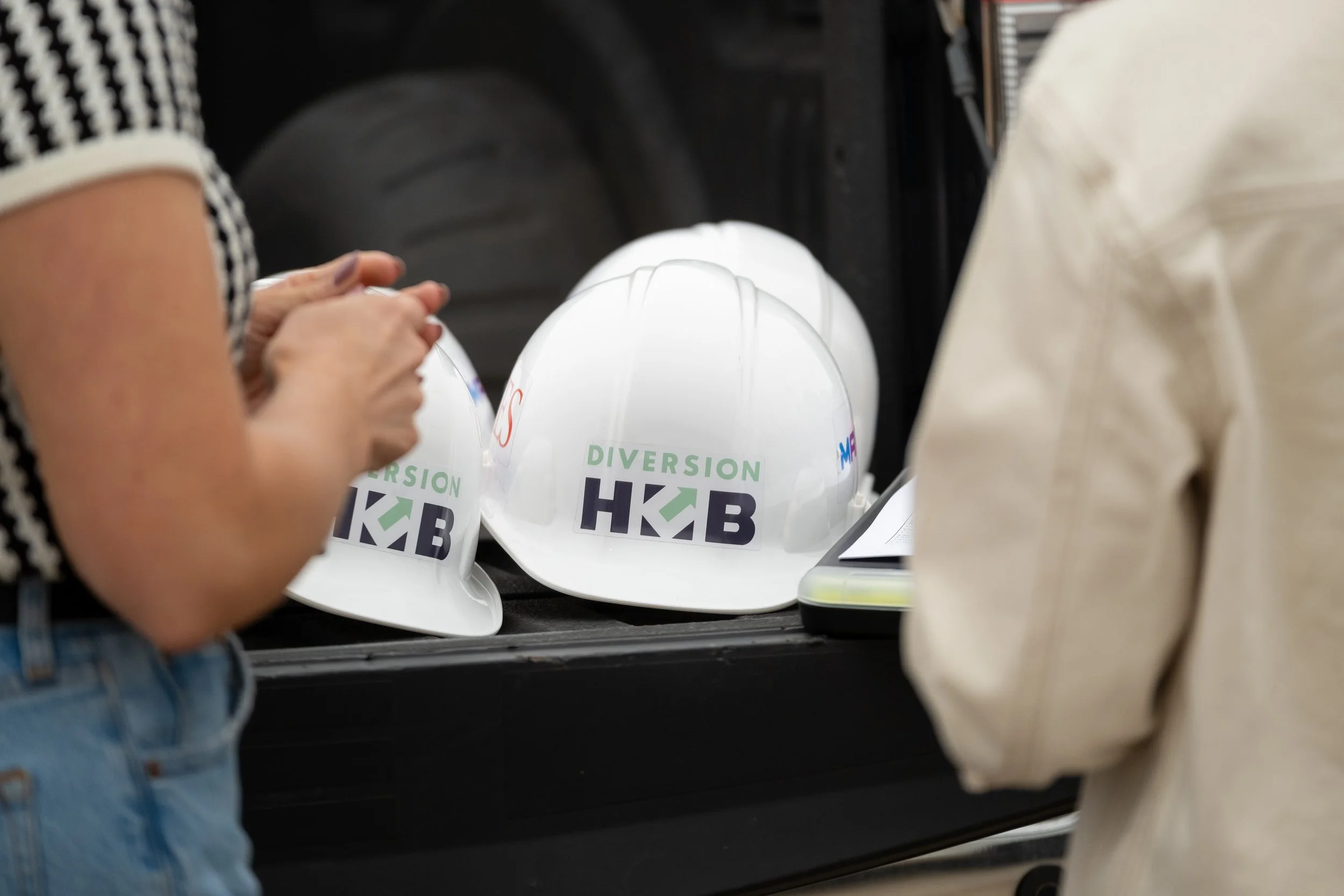 Beam Signing-1.jpg