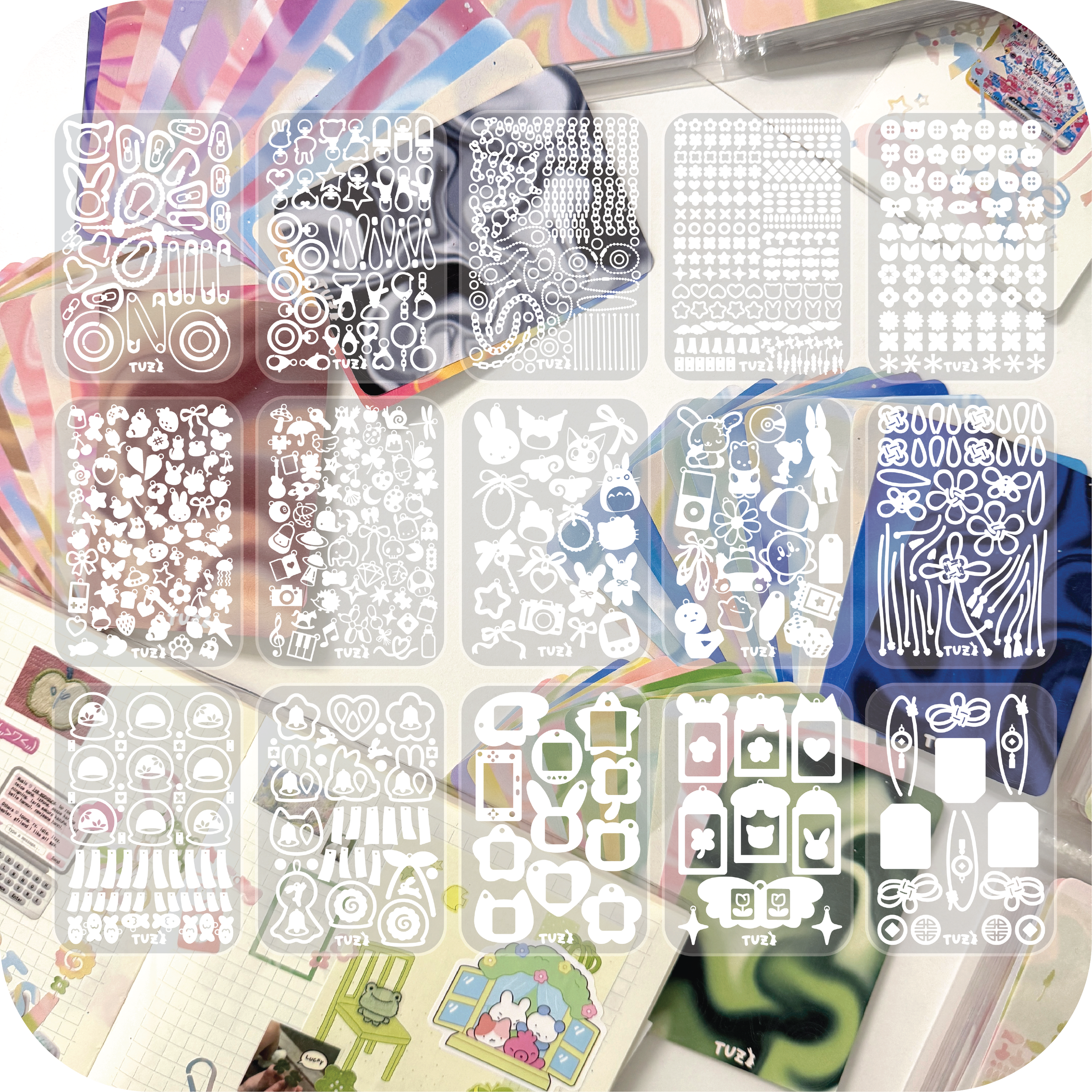 trinketpacks_mystery_round-03.png