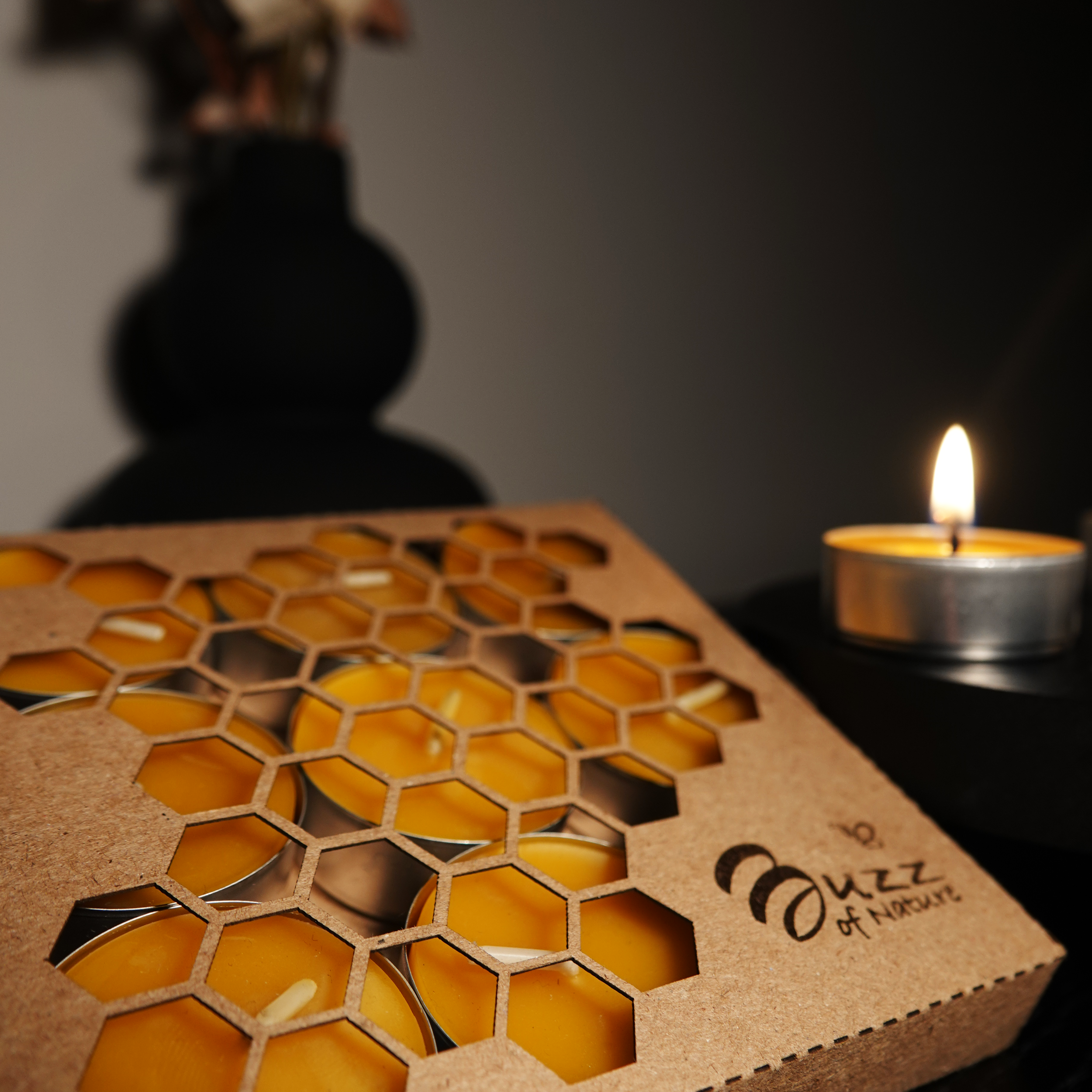 Natural beeswax tealighs