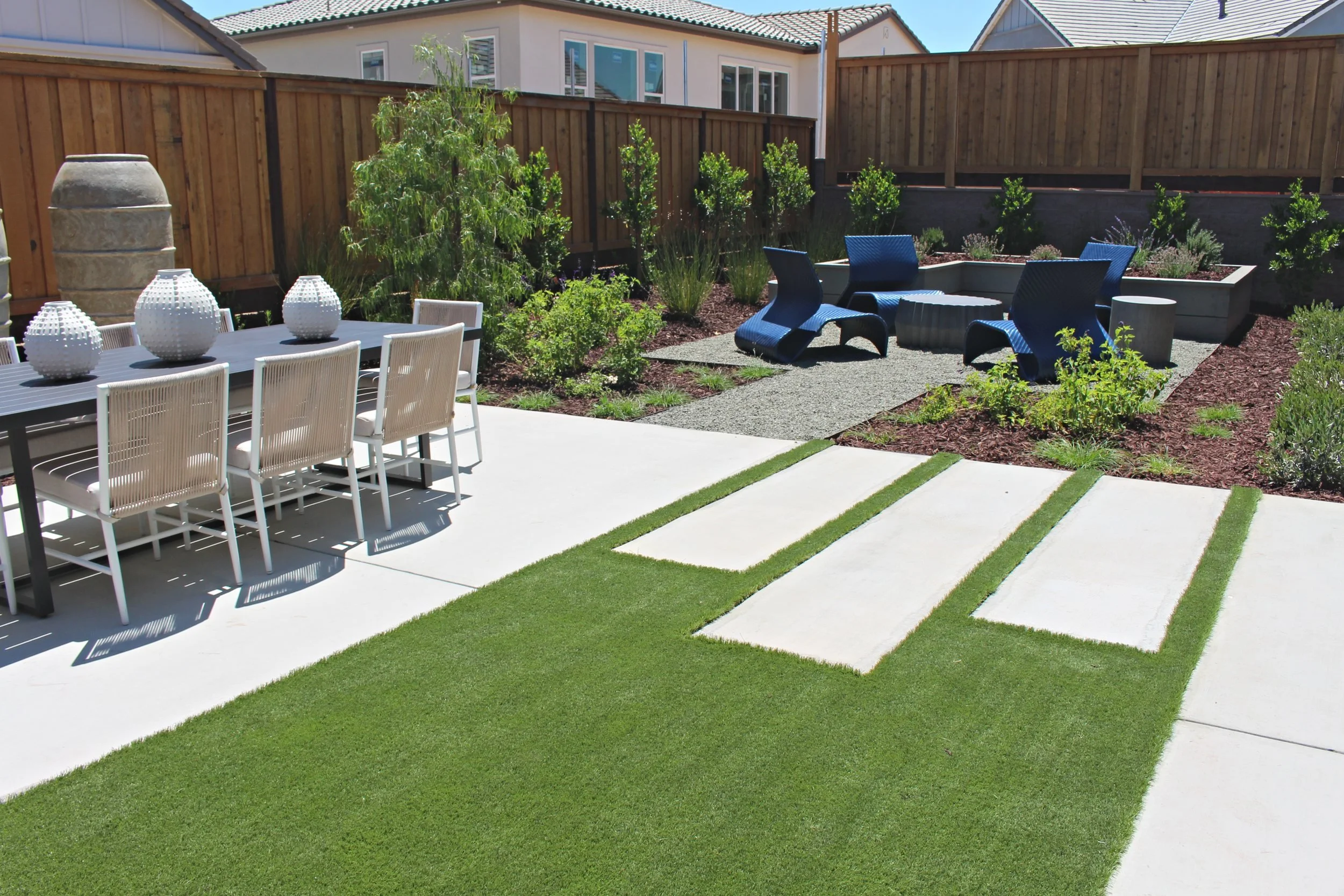nevina-model-homes-01.jpg