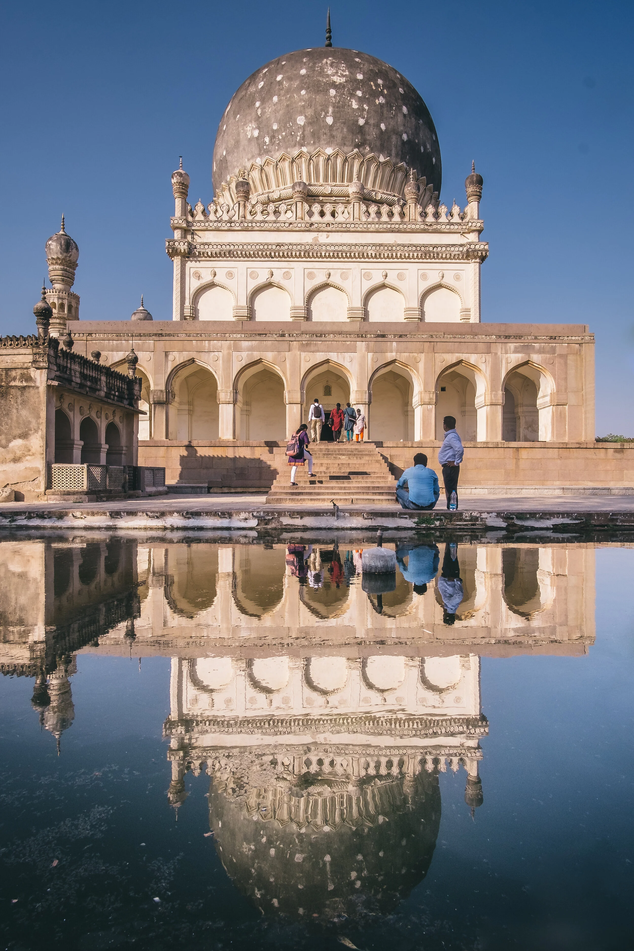 qutub shahi tombs.jpg