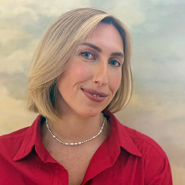  Avalon Radys  
Senior Publishing Manager