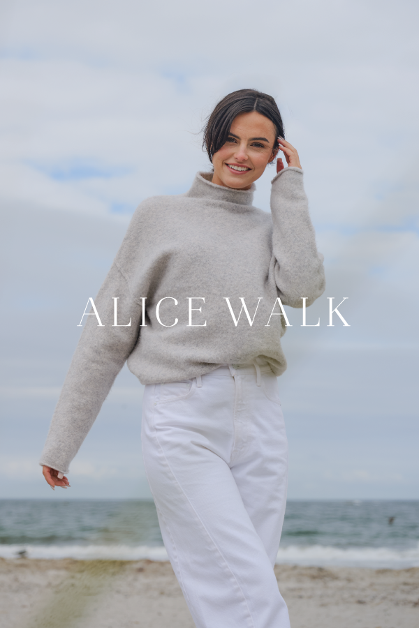 Alice Walk-08.png