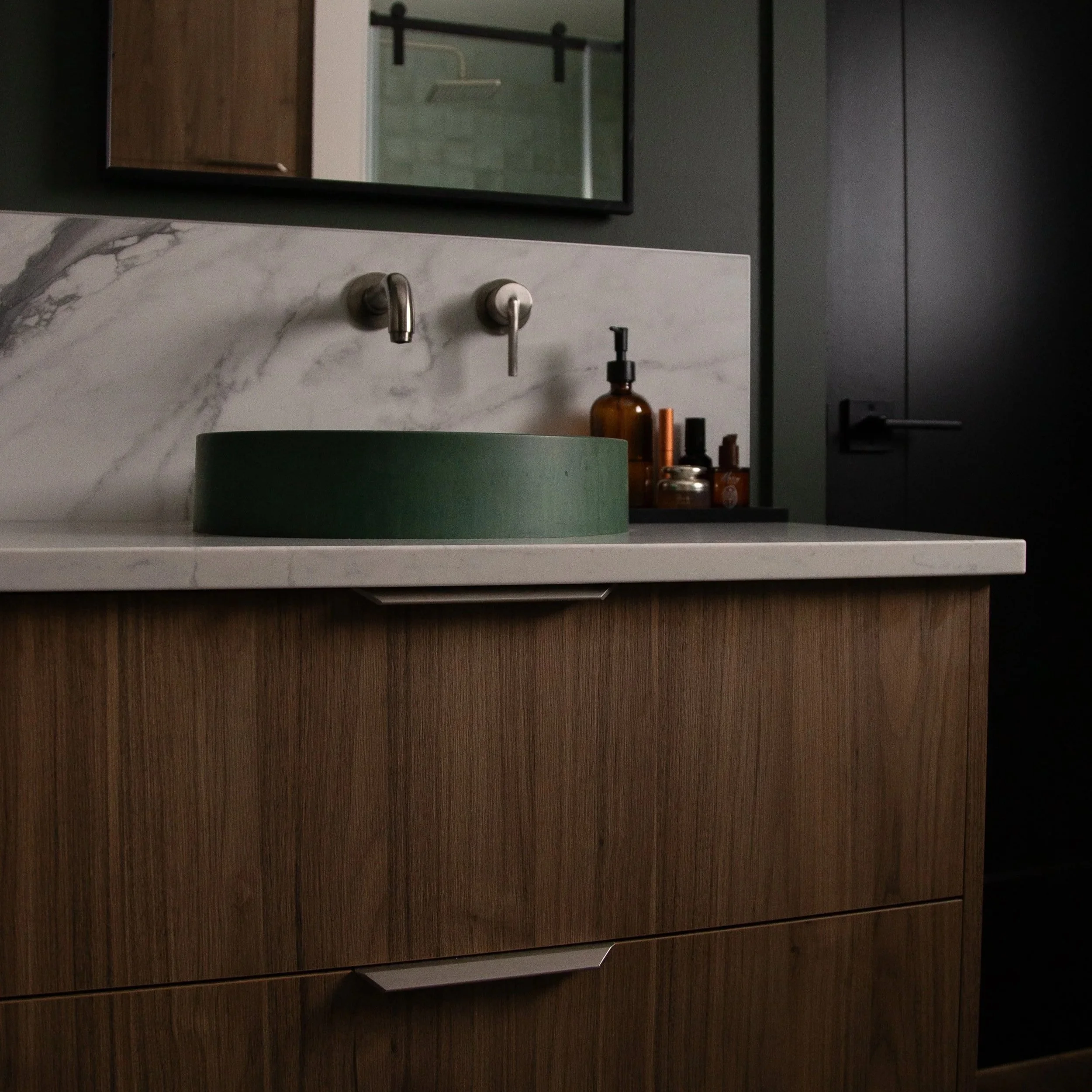 Hazeldean Powder Room