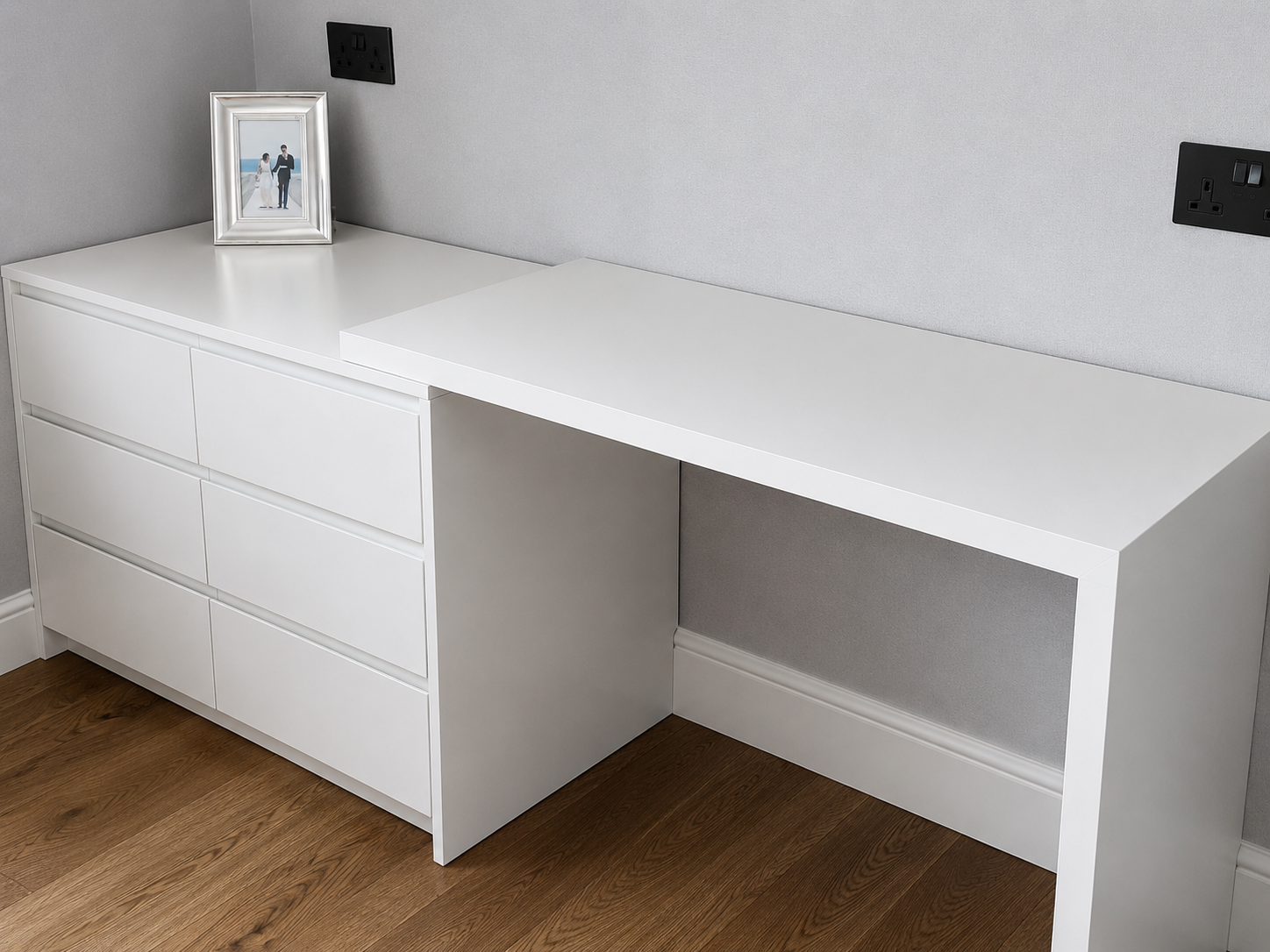 Dressing Table.png