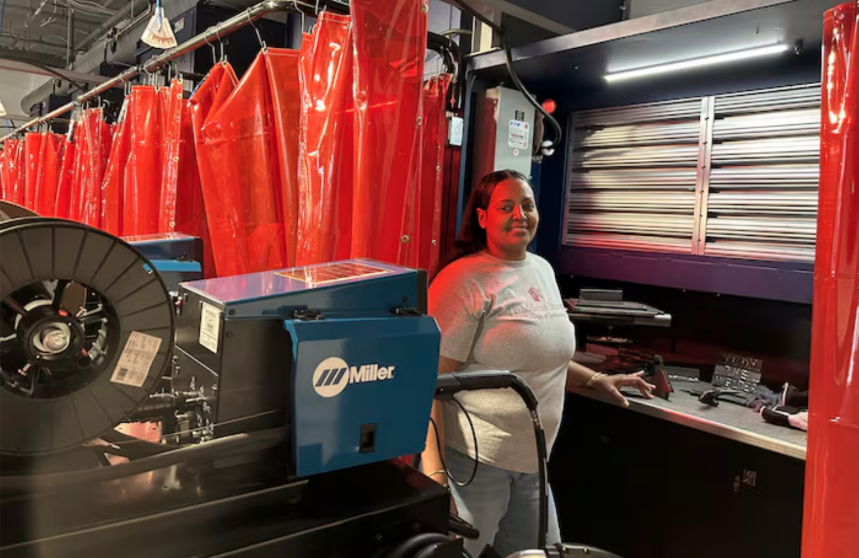 A new program in North Philadelphia aims totrain workers in the trades for free