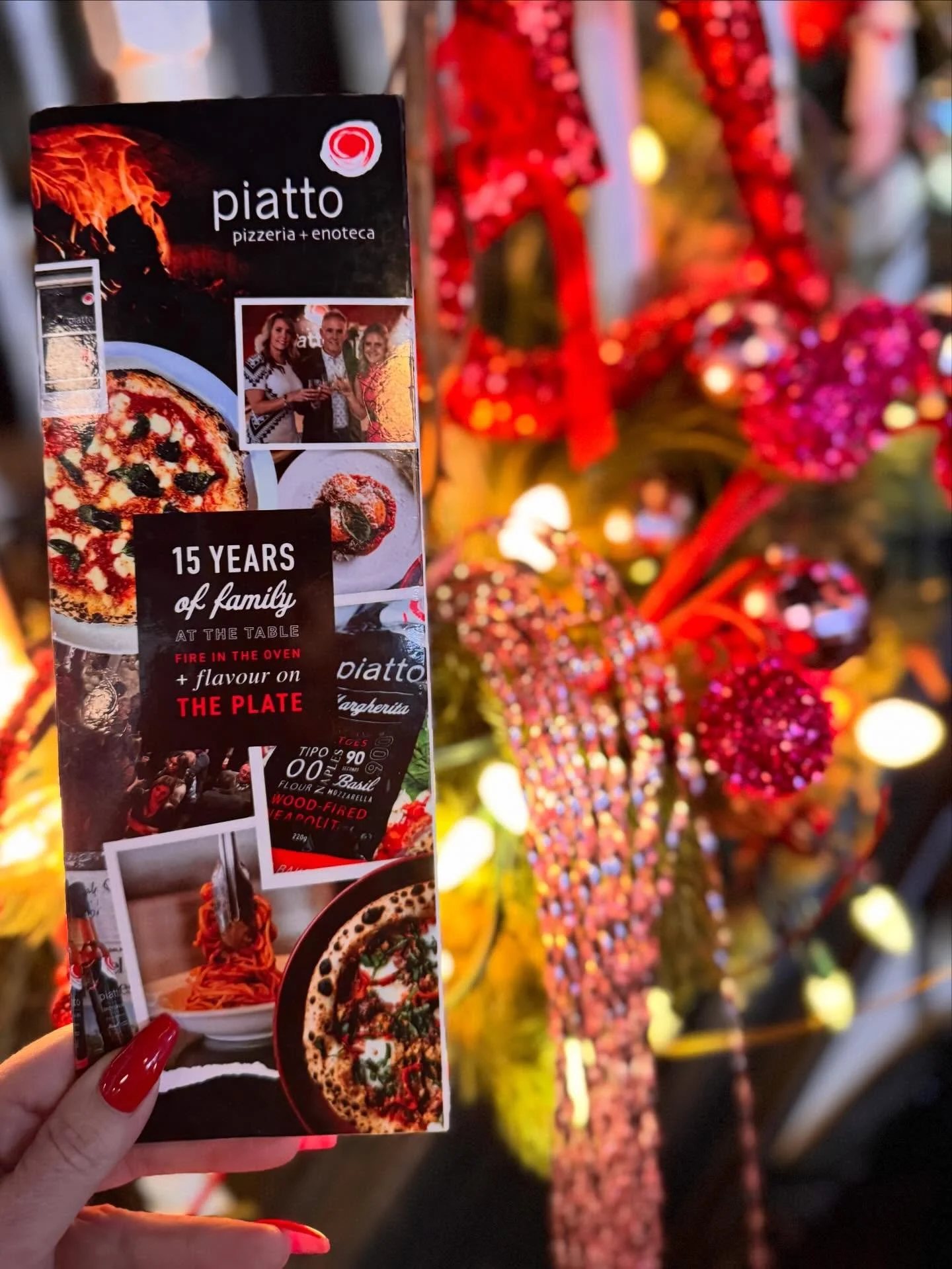 What&rsquo;s on the menu this weekend?

Favourite people.
Favourite pies.
Cozy vibes. 🔥🍕

Get out and feel the local love 💘