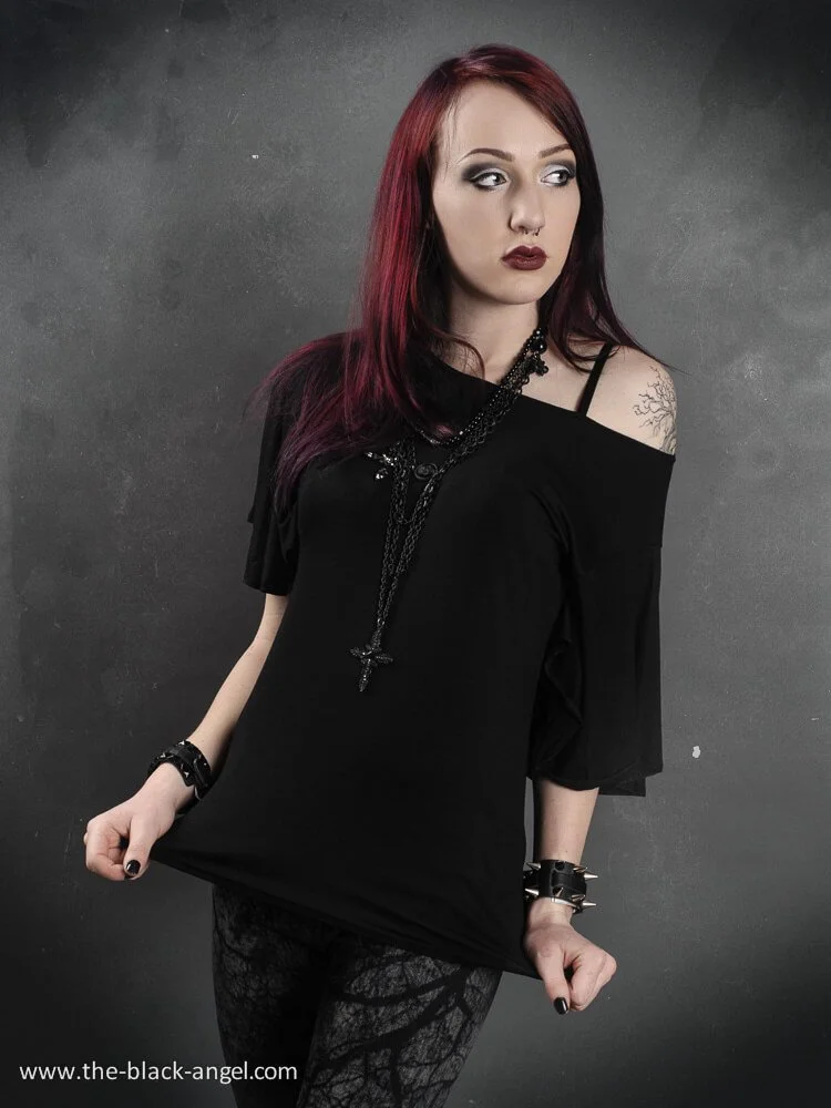 Insight from Luxembourg Goth/Metal Fan on the Scene &amp; Store