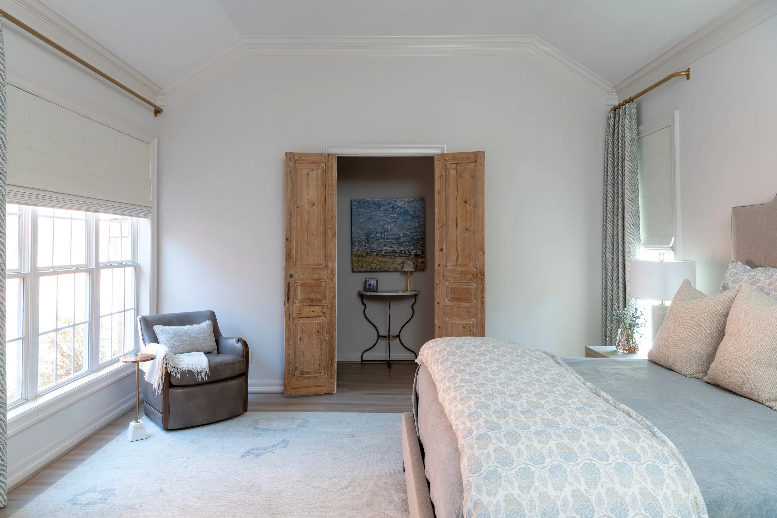 Bedrooms &amp; Closets