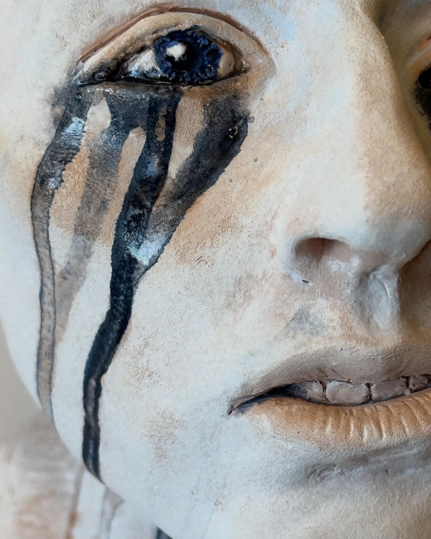 Thought I would share some photos of the self-portrait bust even though it&rsquo;s quite a departure from my typical body of work. It&rsquo;s a little sad, a lot literal, and somewhat off but I do feel like I learned something about myself. It certai