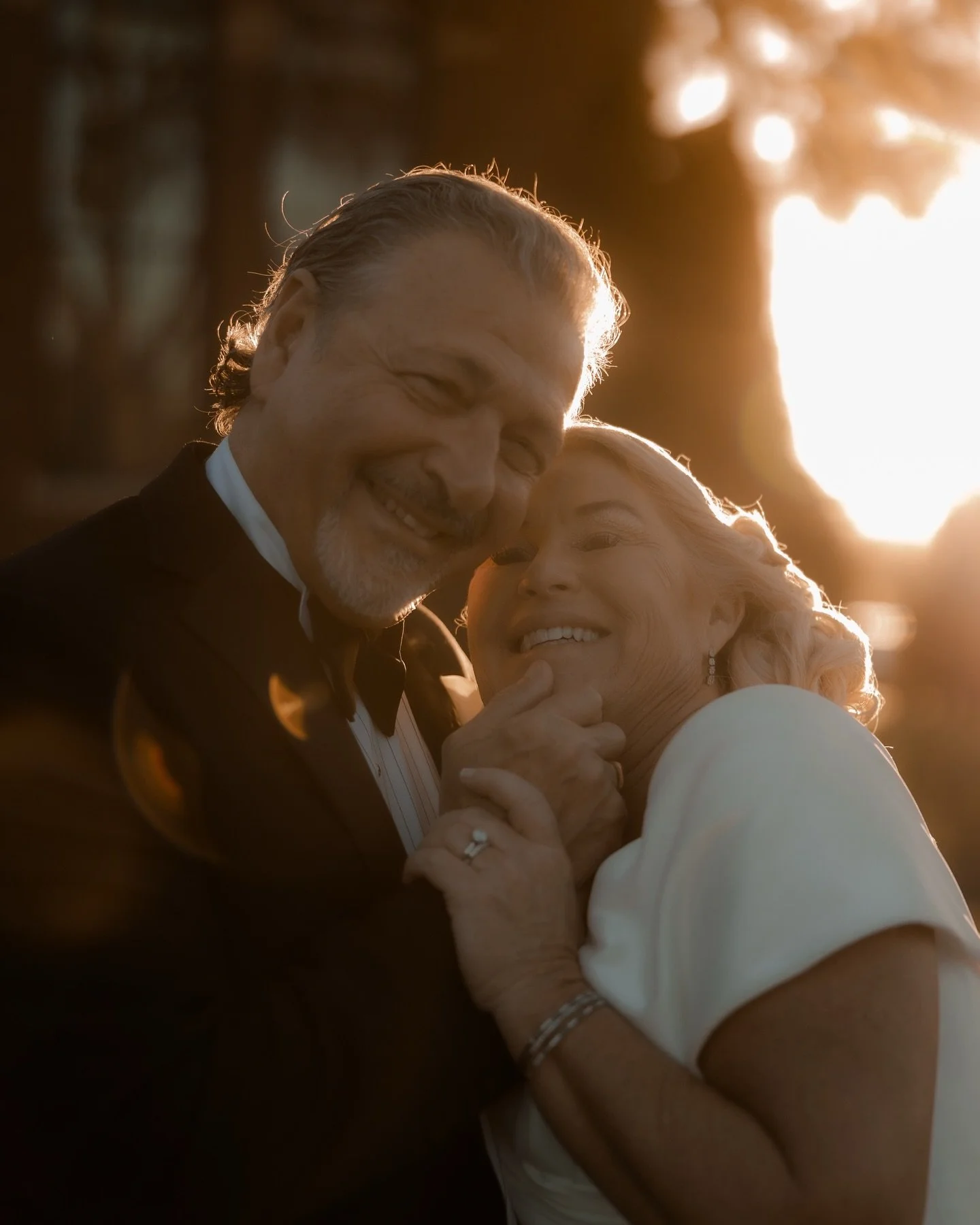 β¨ Lynda & Vigen β¨
This last Saturday I had the honor of photographing Lynda and Vigen’s wedding at the stunning St. John’s Inn Resort, and it could not have been more beautiful.
Both doctors, their story is one of two lives full of