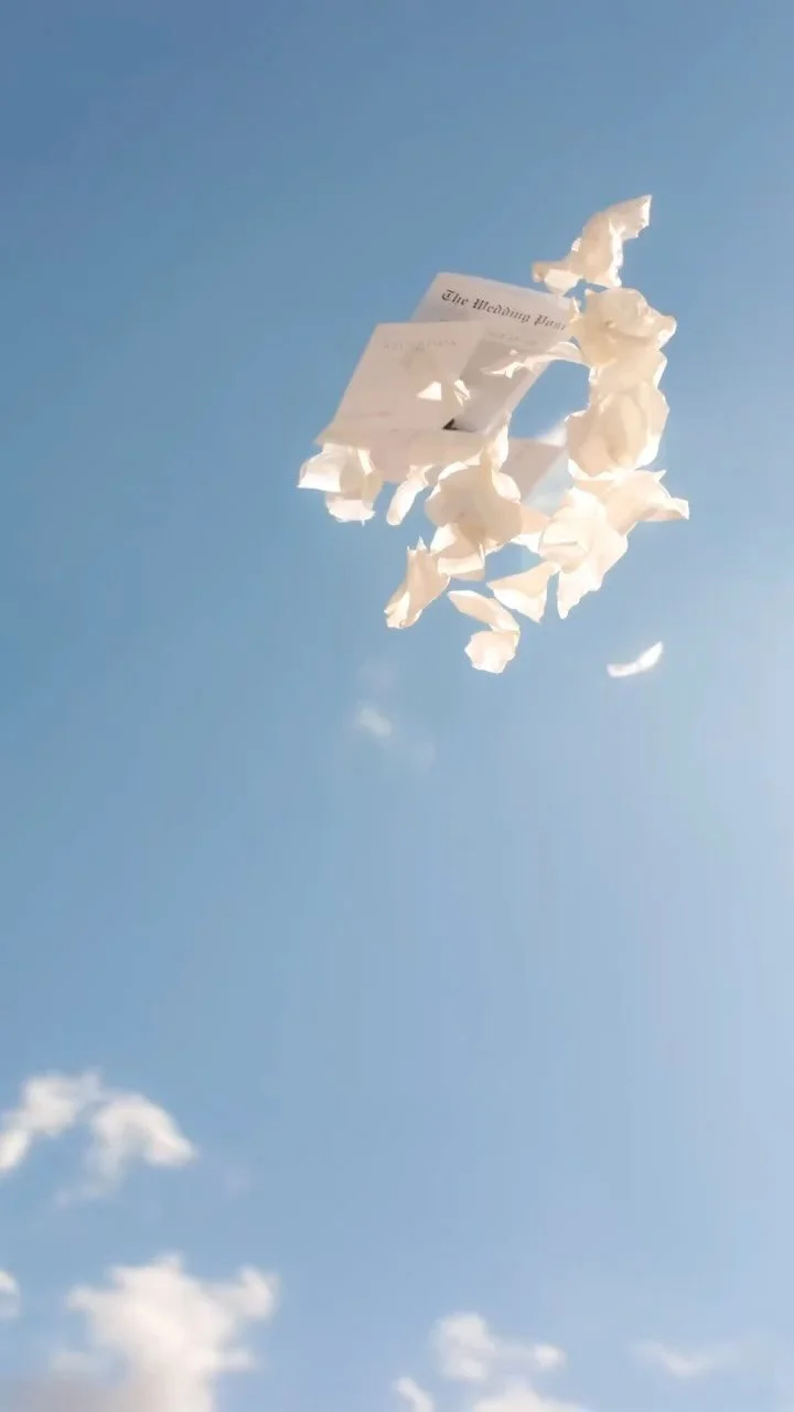 Did I get the shot??? The wind was GOING this day!
2025 photography trends got photographers on the ground and in photoshop frrrrr ππ
#weddingphotographer #weddingphotography #detroitweddingphotographer #destinationweddingphotographer #michiganwe